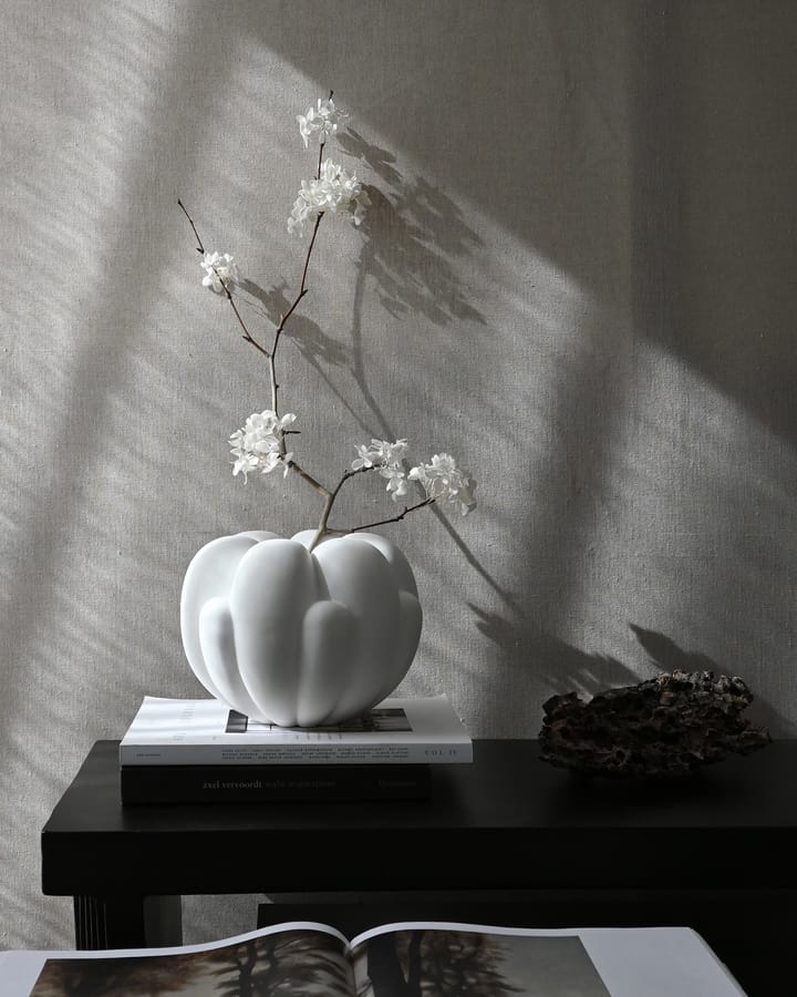 Bloom vas petit 22,5x24 cm, Bone white 101 Copenhagen
