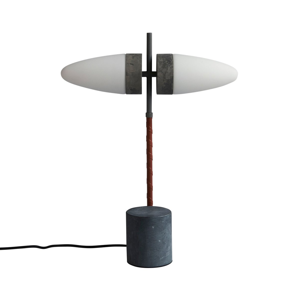 101 Copenhagen Bull bordslampa 50 cm Oxiderad | Skandinavisk Design | Bordslampor | Grå