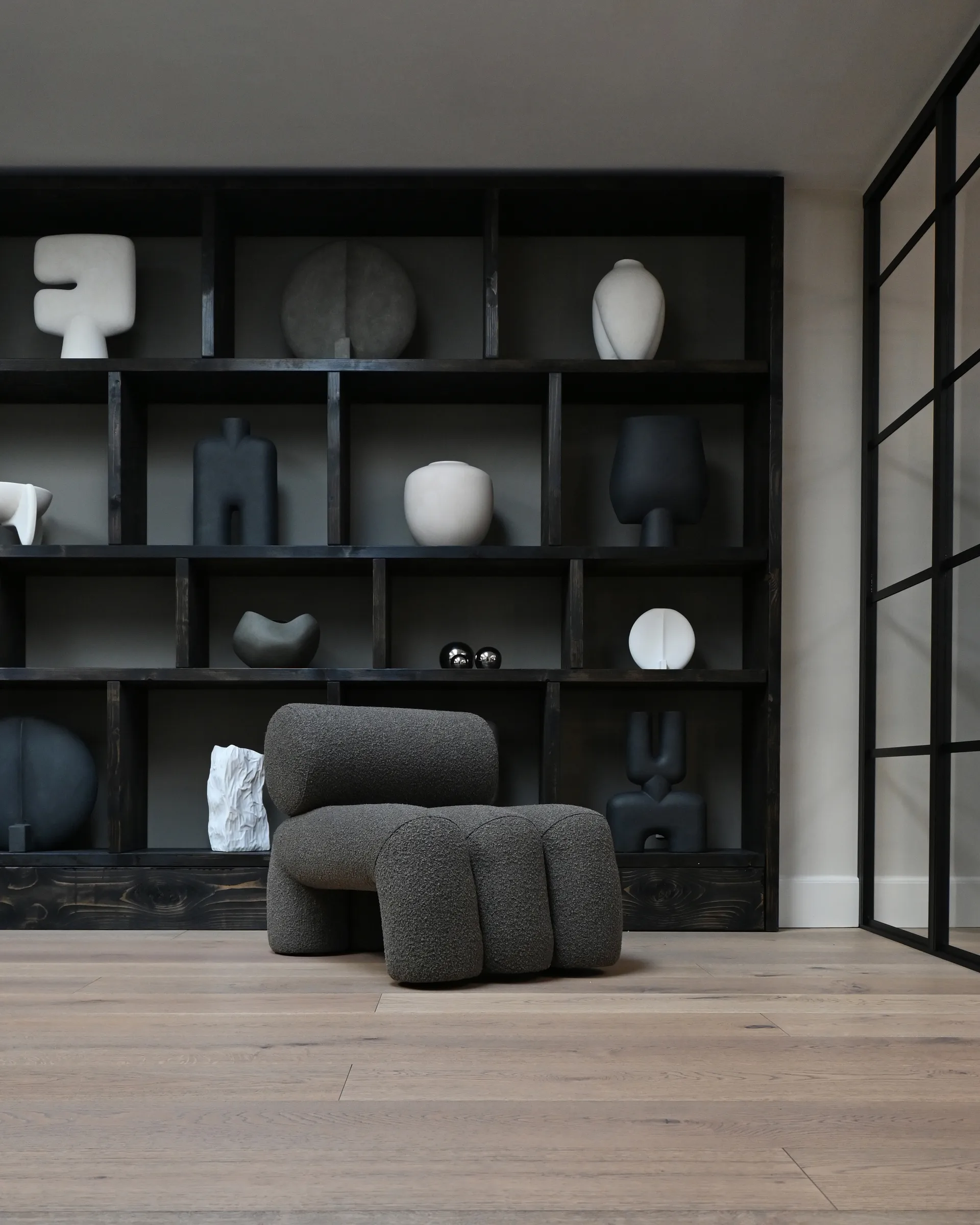 Foku Chair loungefåtölj, Deep taupe 101 Copenhagen