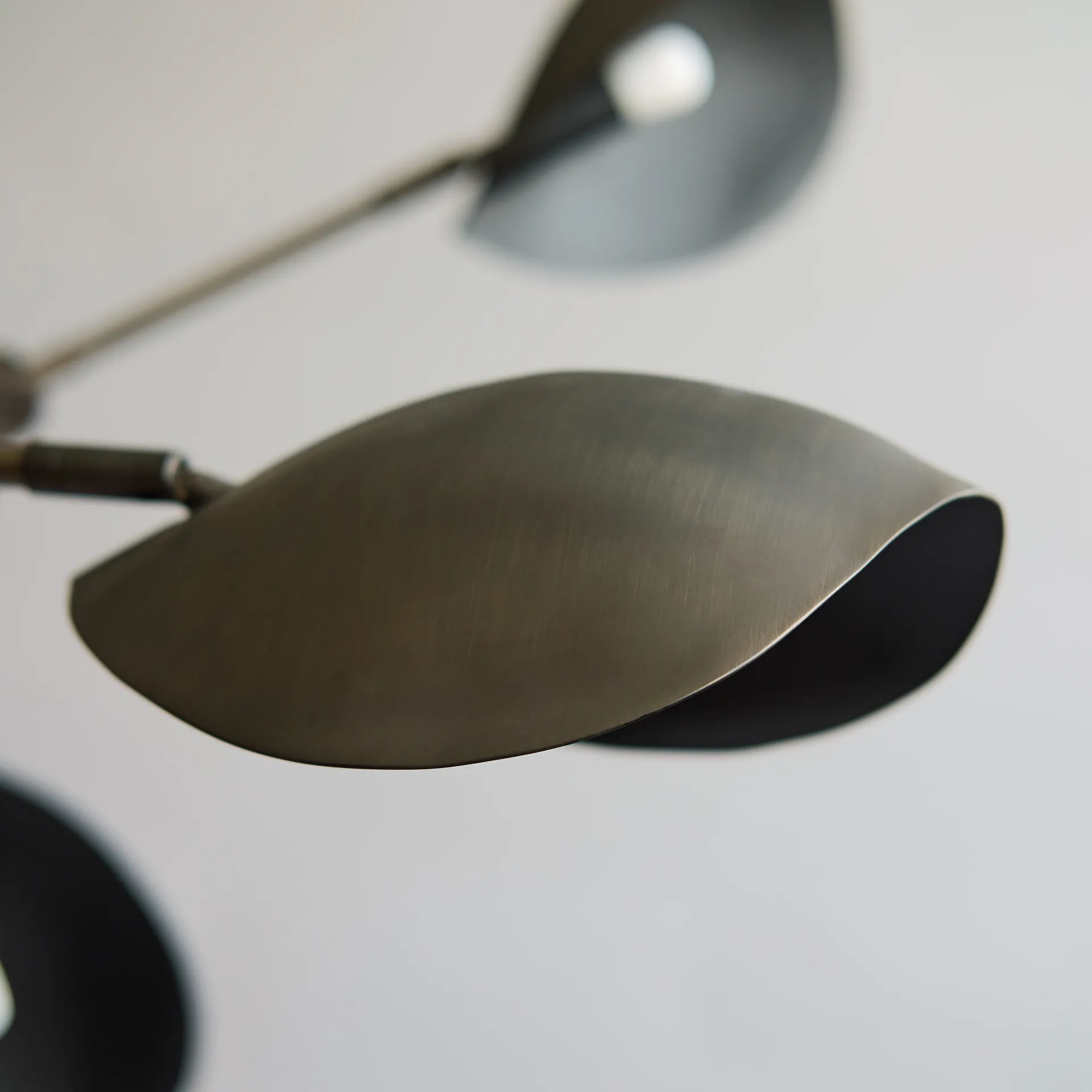 Stingray Chandelier takkrona, Bronze 101 Copenhagen