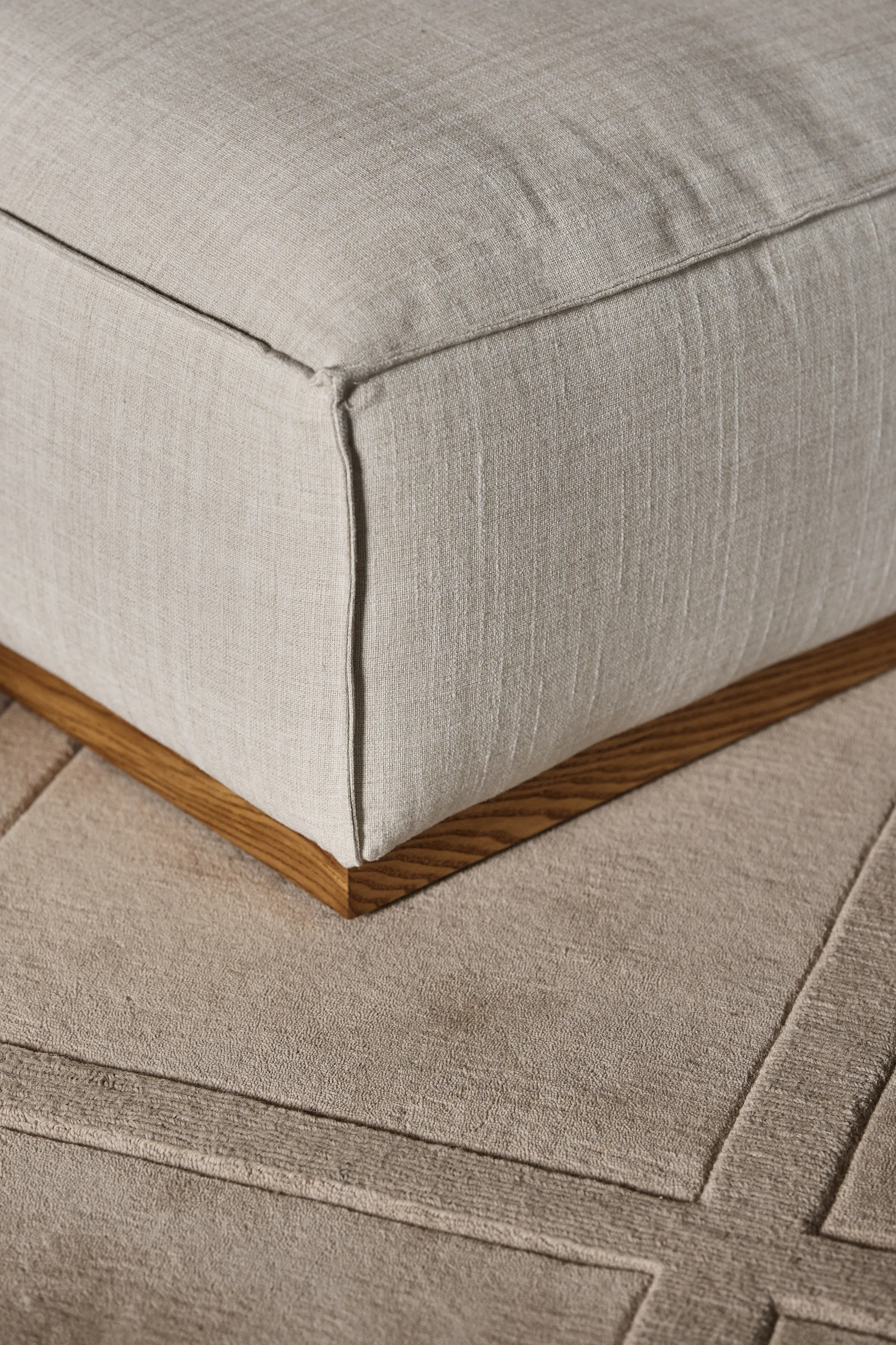 Bergsdal fotpall, Oslo Nature 1540-ekbetsad ask 1898