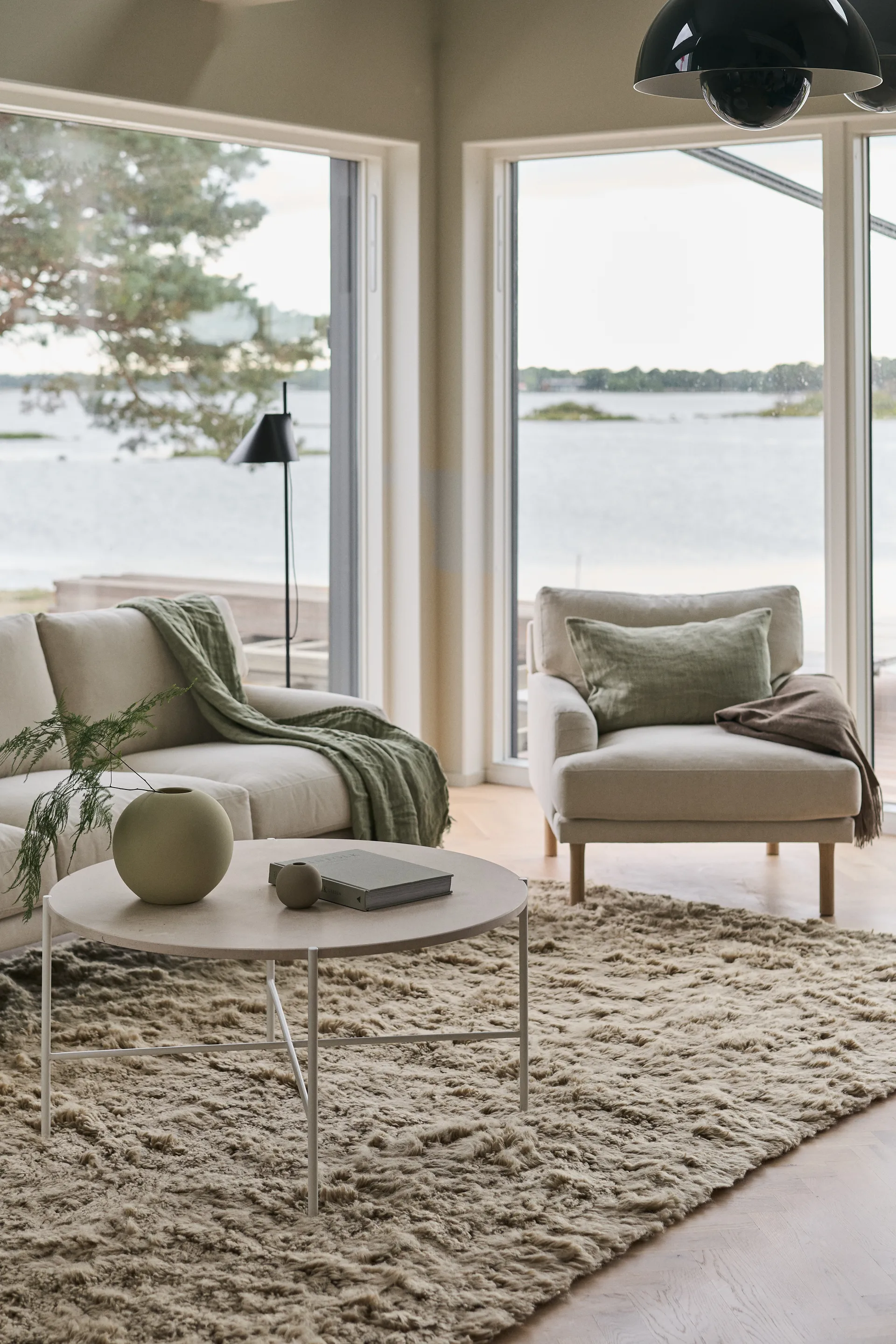 Lidnäs fåtölj, Caleido beige 1898