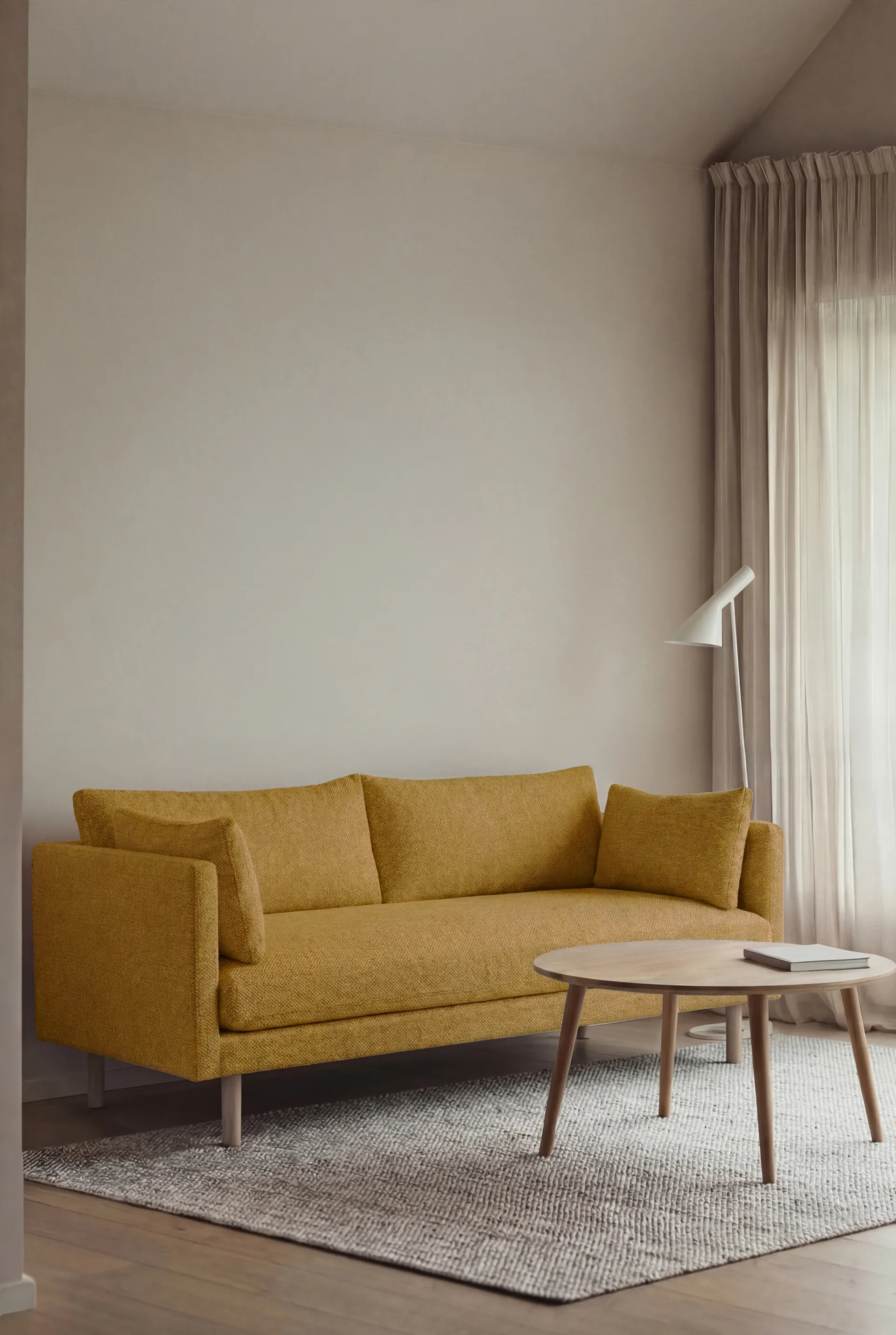 Linnevik soffa, Luiza Mustard 3972-vitoljad ek, 2-sits, utan kappa 1898