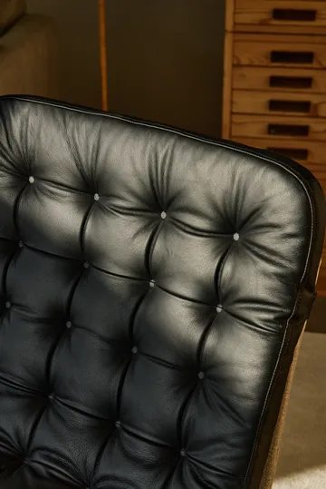 Loholm fåtölj med snurrfunktion - Svart läder-Bern Beige 0341 - 1898