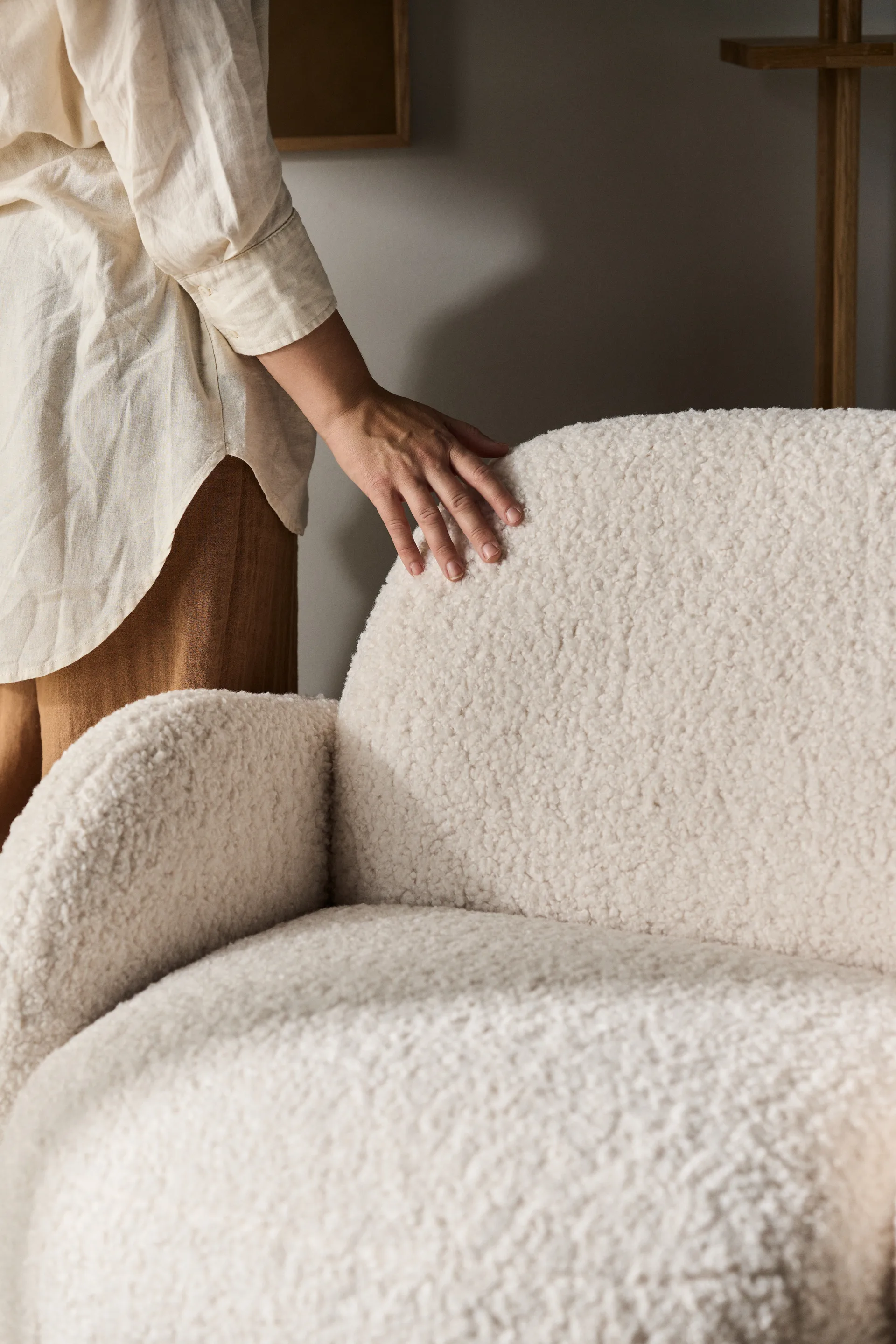 Mo fåtölj med snurrfunktion, Glore White 1243 1898