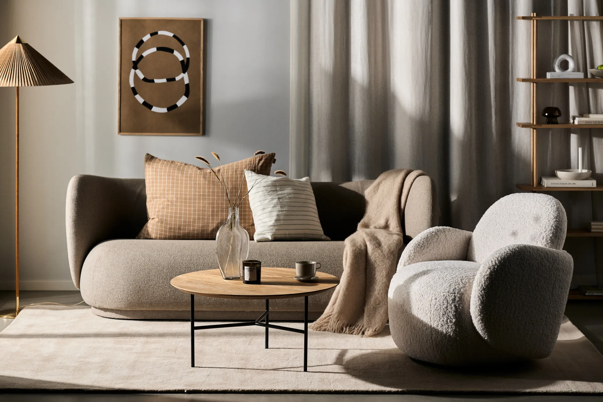 Mo fåtölj med snurrfunktion, Glore white 1898