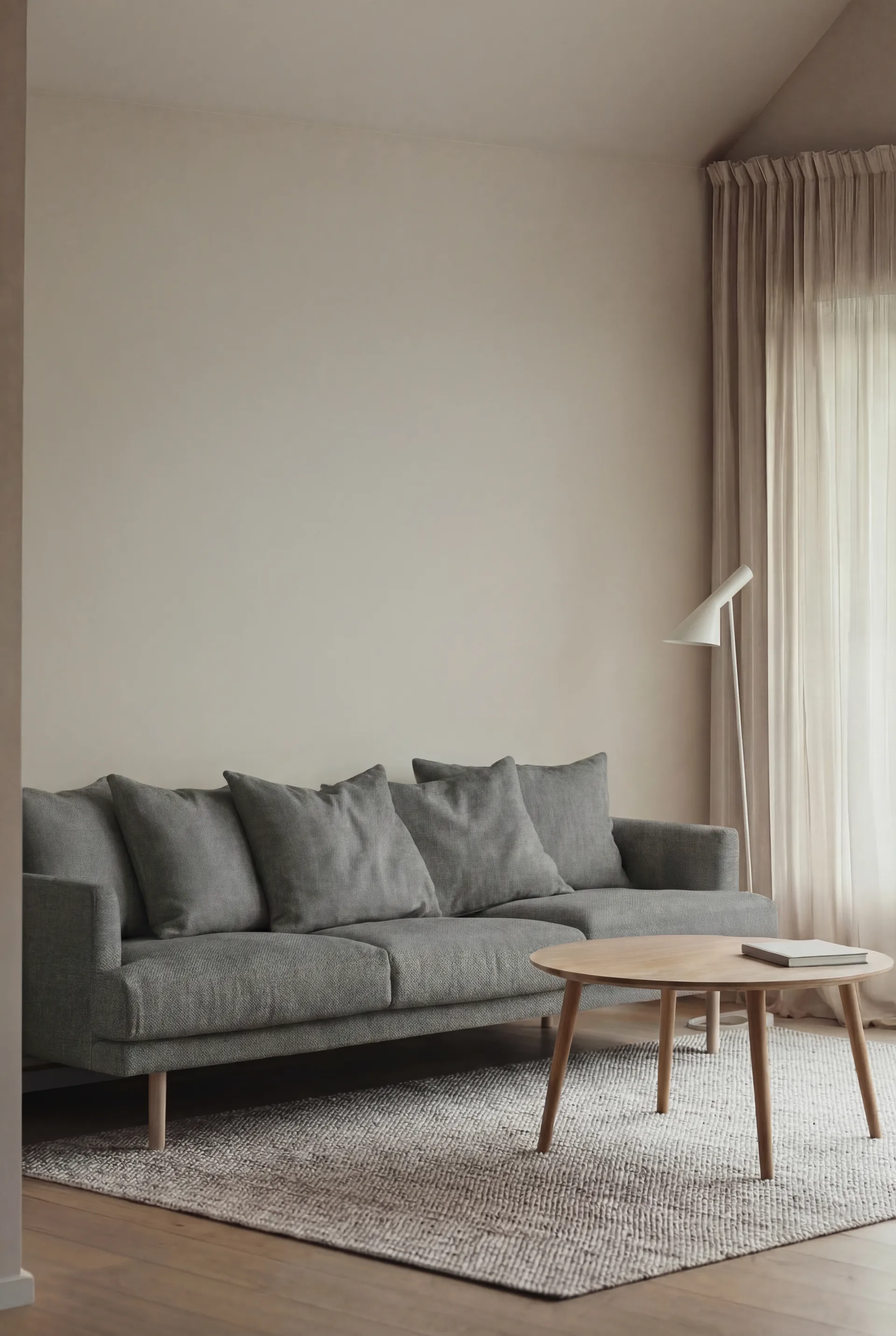 Sjövik soffa, Caleido Grey 1240-vitoljad ek, 3,5-sits 1898