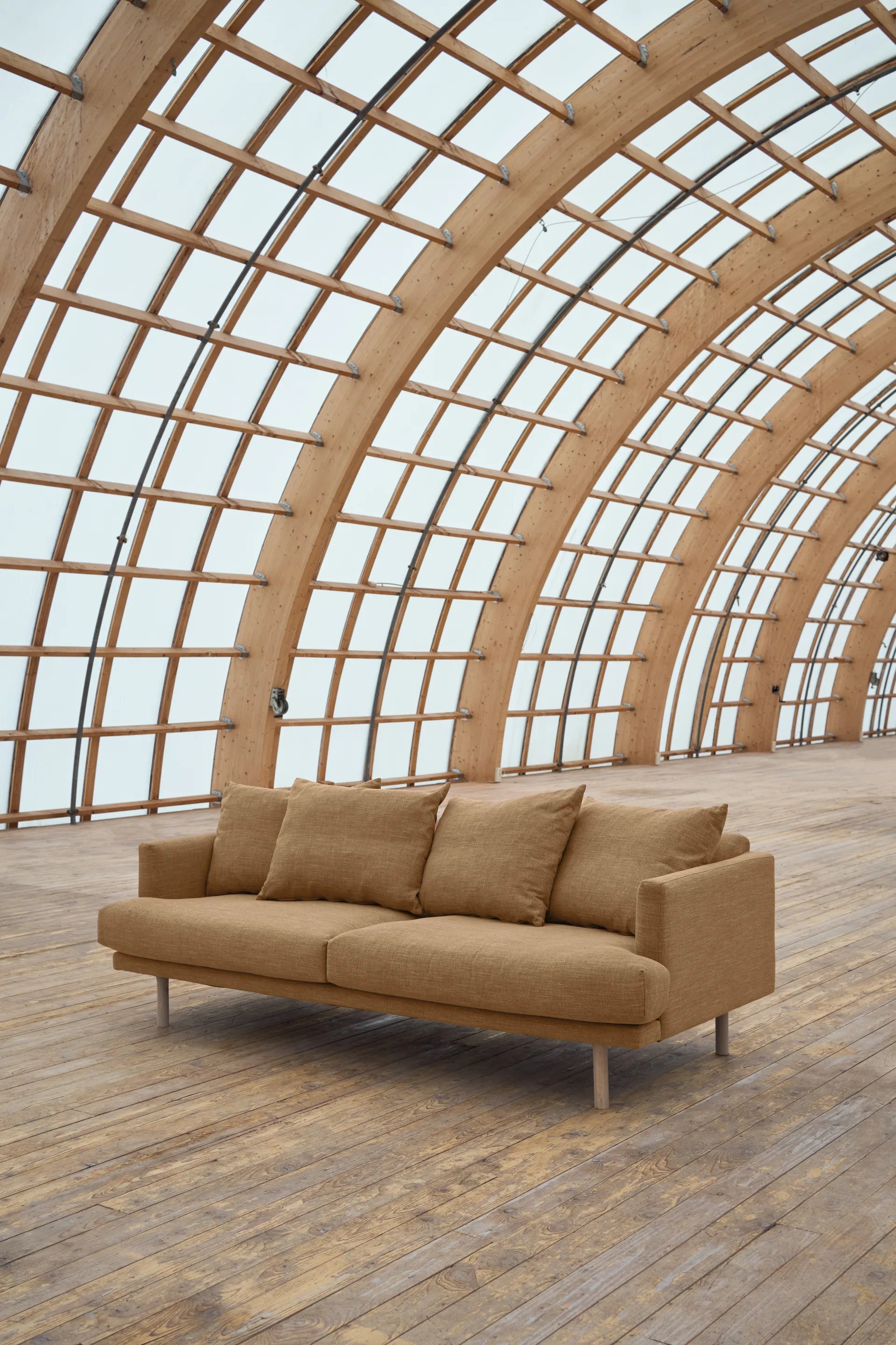 Sjövik soffa, Same Ochre 6676-vitoljad ek, 3-sits 1898