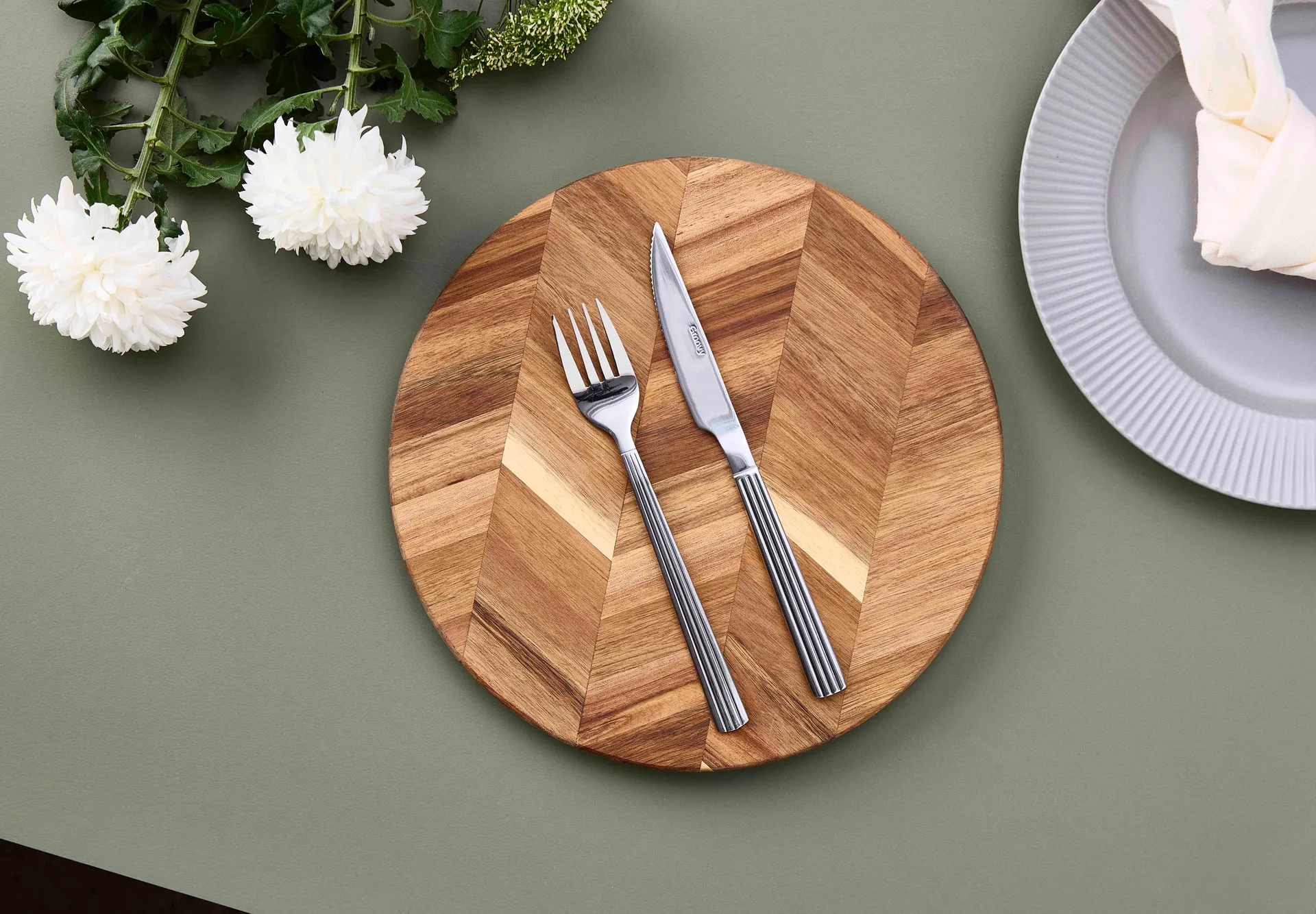 Groovy stekkniv, Rostfritt stål Aida