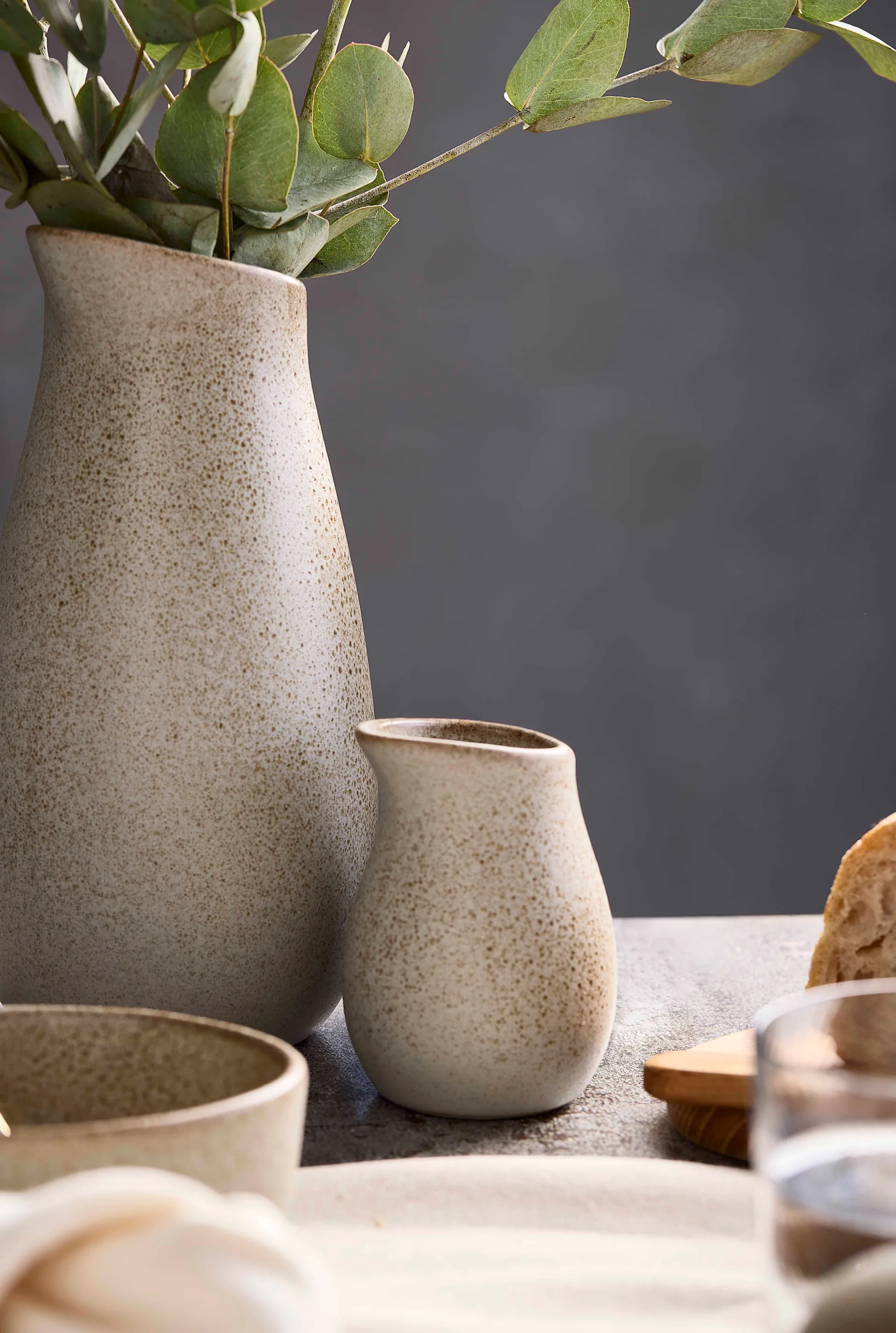 Raw karaff 1,2 liter, Sandy beige Aida