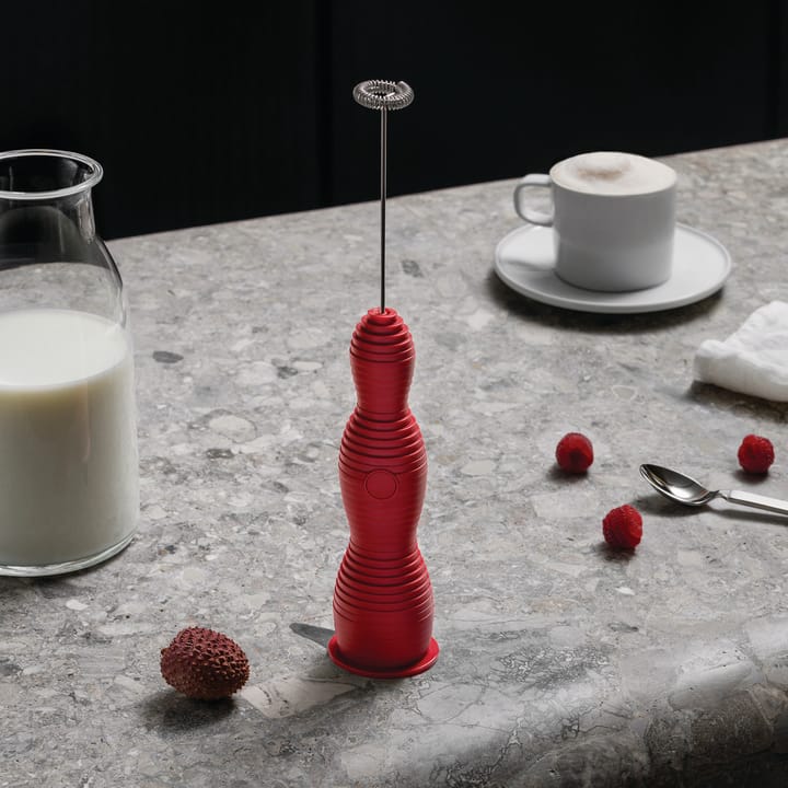 Pulcina mjölkskummare 27,5 cm, Röd Alessi