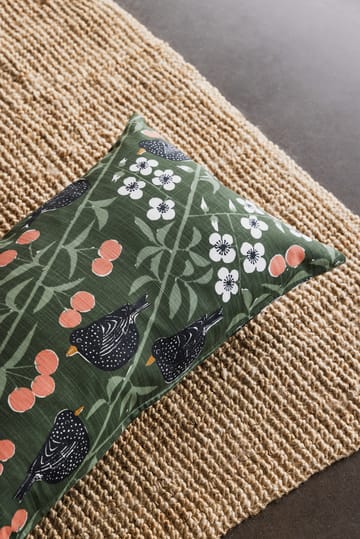 Körsbärsträdgården kuddfodral - Mörkgrön, 40x70cm - Almedahls