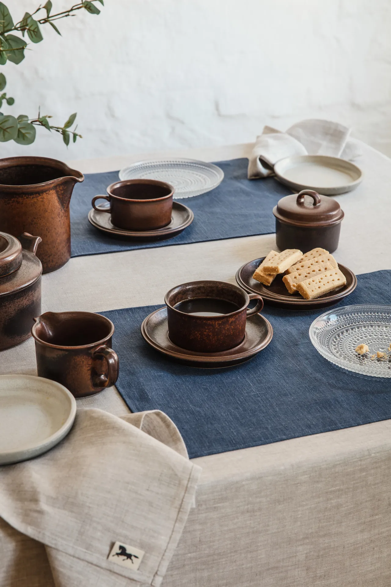 Linne bordsduk 145x300 cm, Natur Almedahls