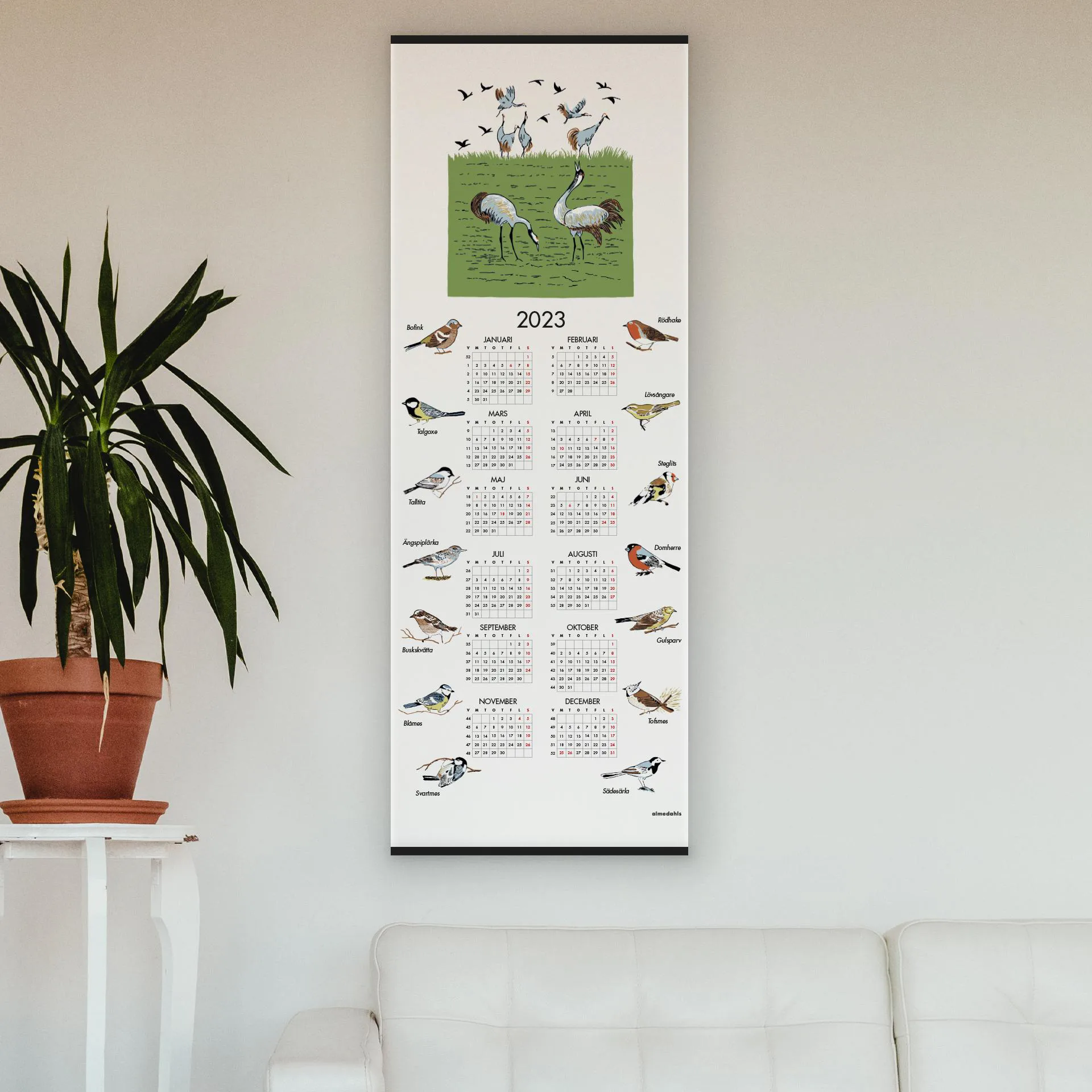 Svenska fåglar kalender 2023, 35x90 cm Almedahls