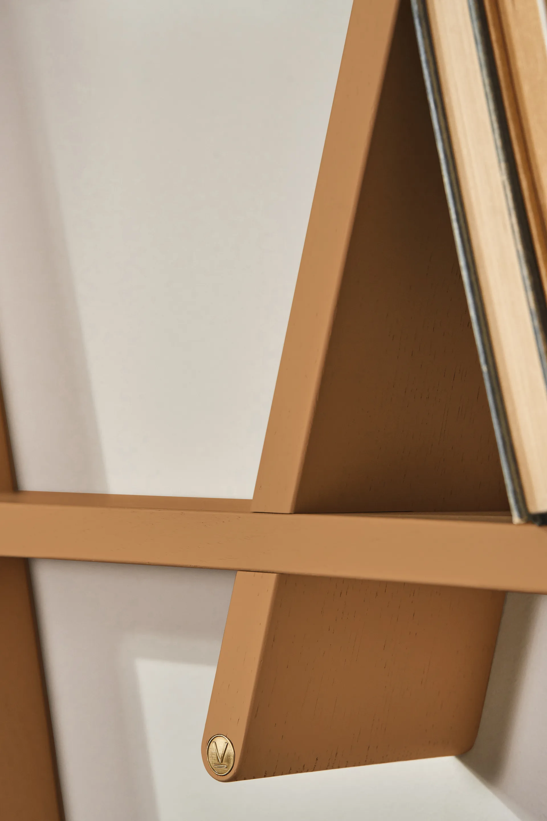 A-Shelf vägghylla Special Edition, Brown beige L 78x12x67 cm Andersen Furniture