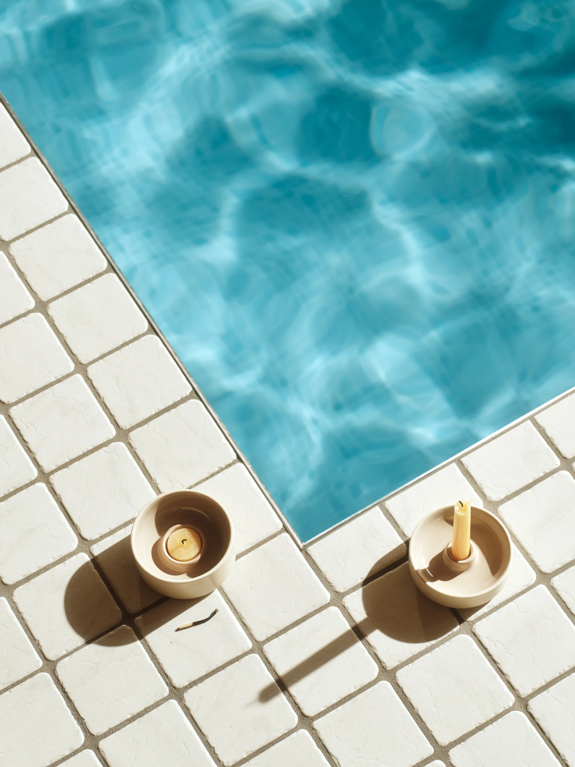 Kirnu ljusstake Ø11x3,5 cm, Beige Arabia