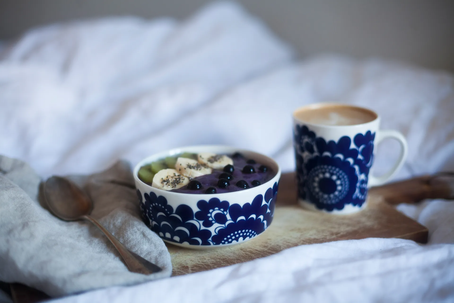 Pastoraali & Esteri Arabia mixset skål 2 delar, Blå Arabia