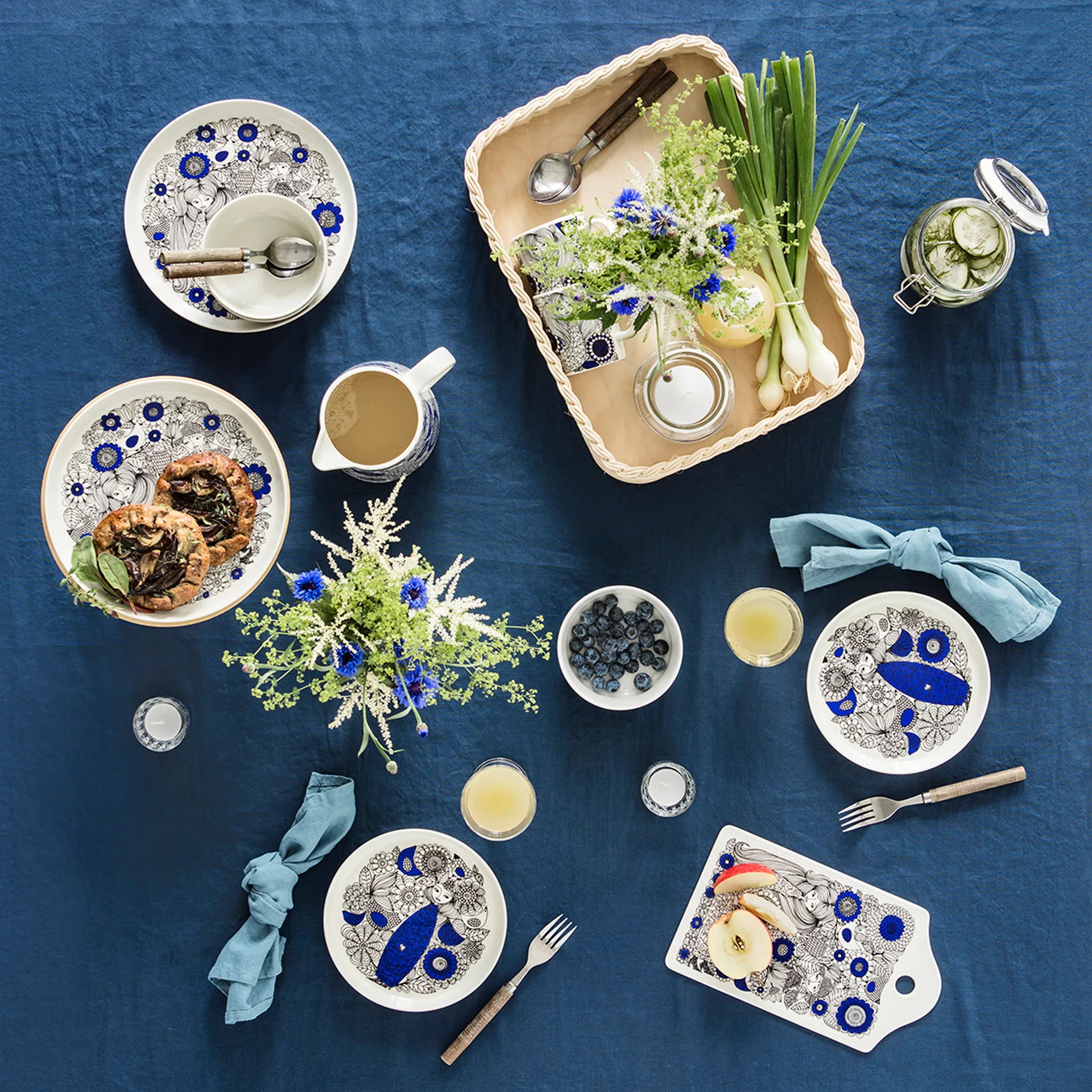 Pastoraali mugg 30 cl och tallrik Ø19 cm, Blå Arabia