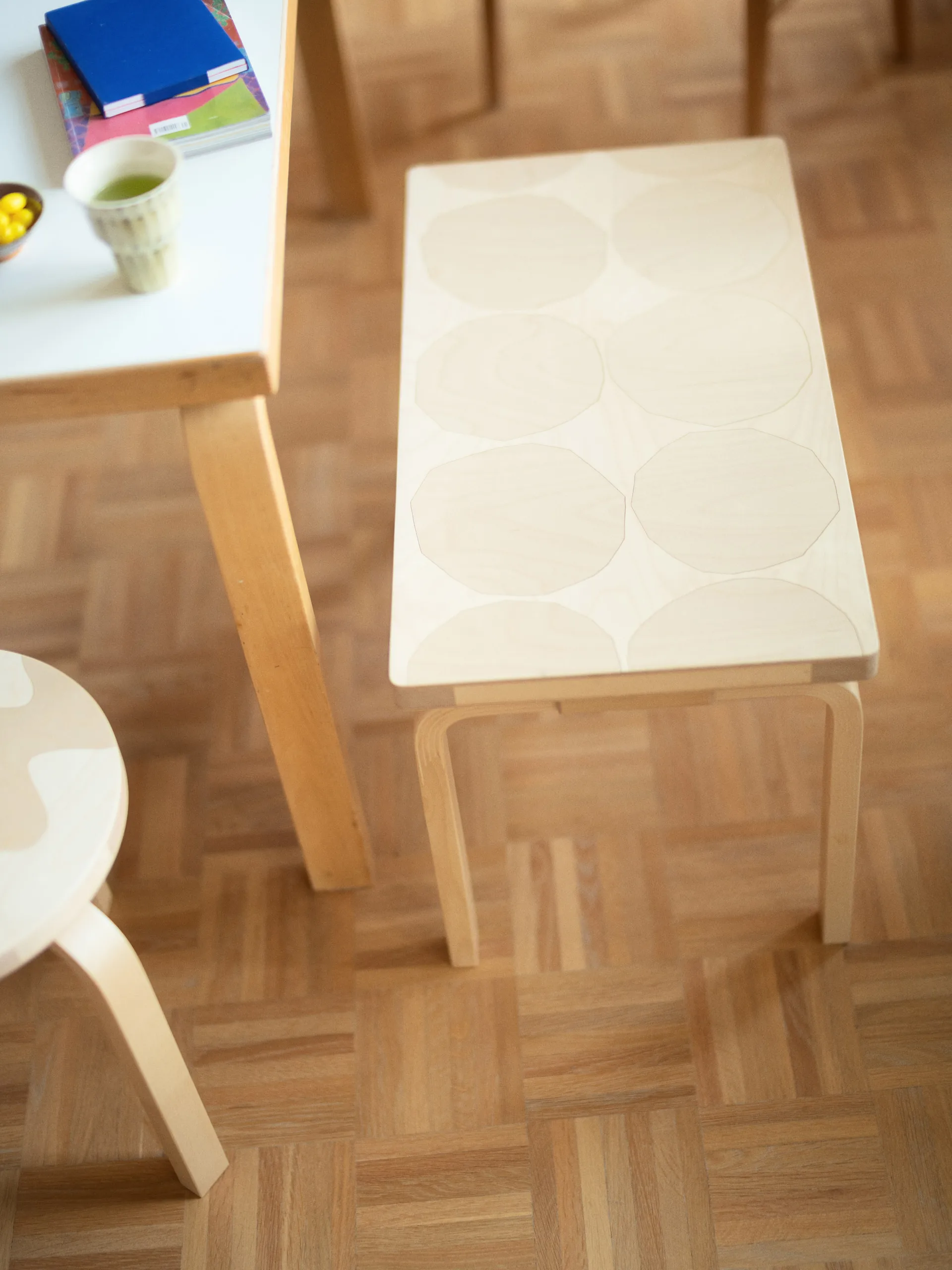 Artek + Marimekko Bench 153B Kivet bänk, Björk Artek