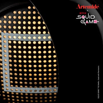 Eclisse x Squid Game bordslampa Special Edition - Guard black - Artemide