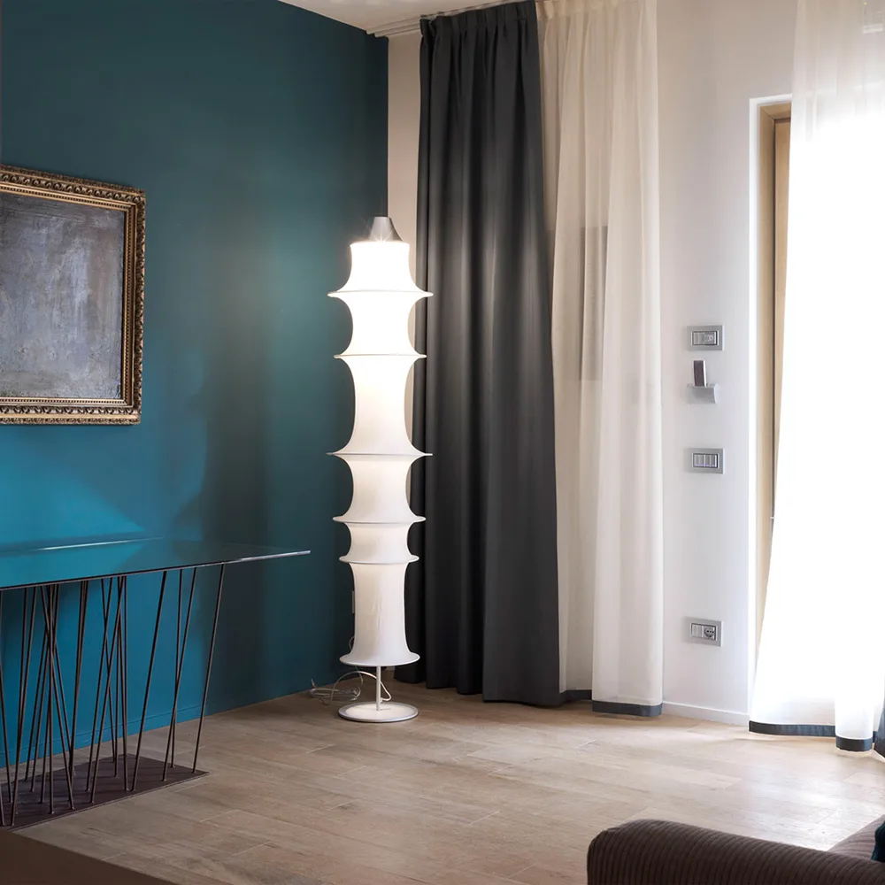 Falkland golvlampa - vit 195 cm,  Artemide
