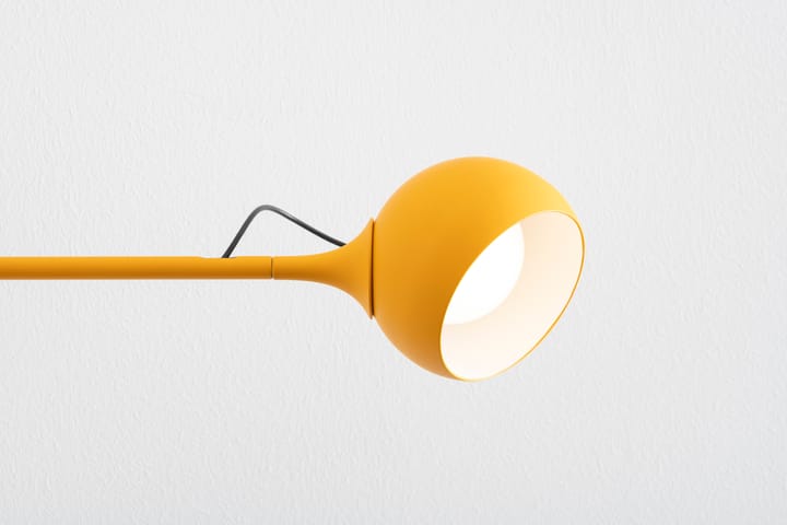 Ixa vägglampa - Yellow - Artemide