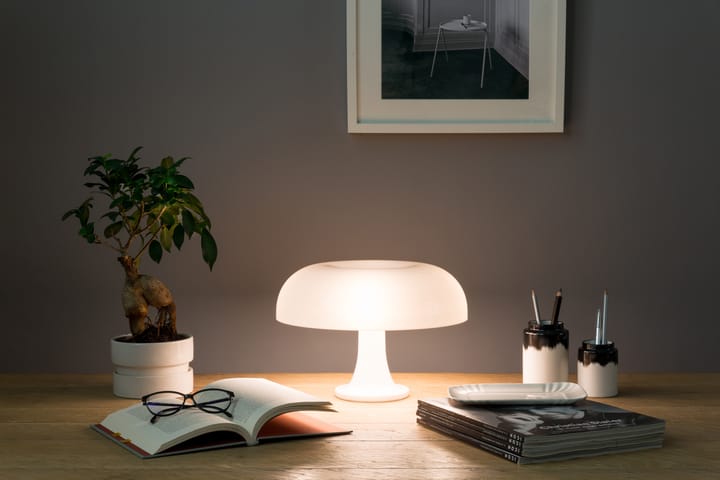 Nessino bordslampa - White - Artemide