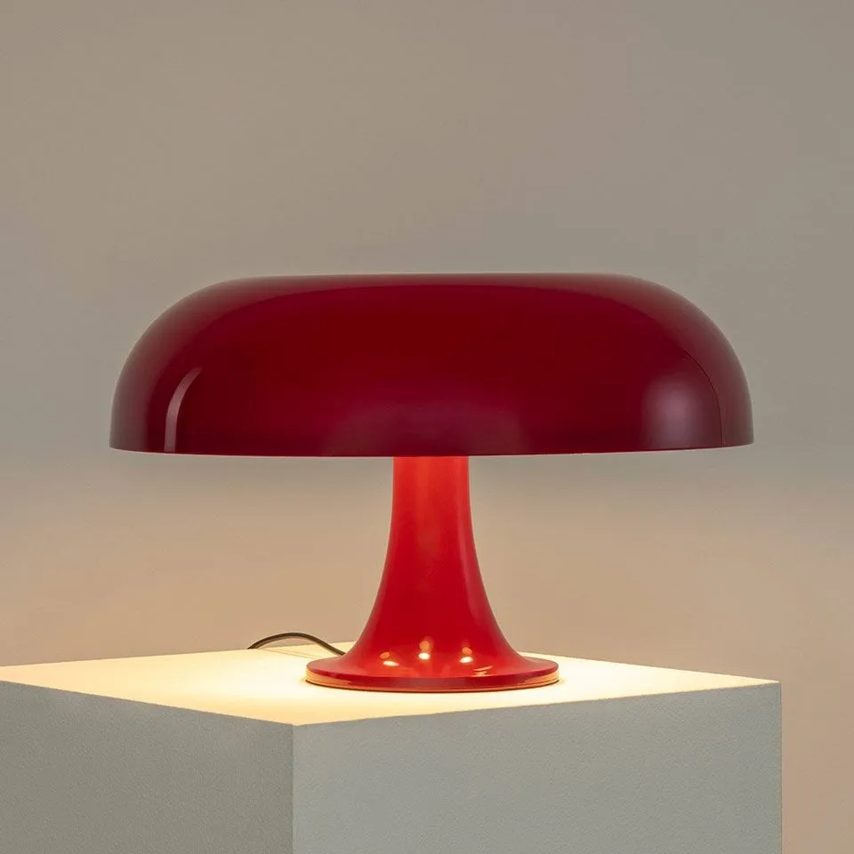 Nesso bordslampa, Ruby red Artemide