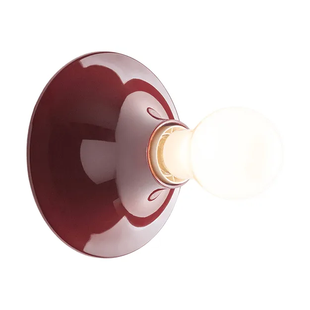 Teti vägglampa, Ruby red Artemide