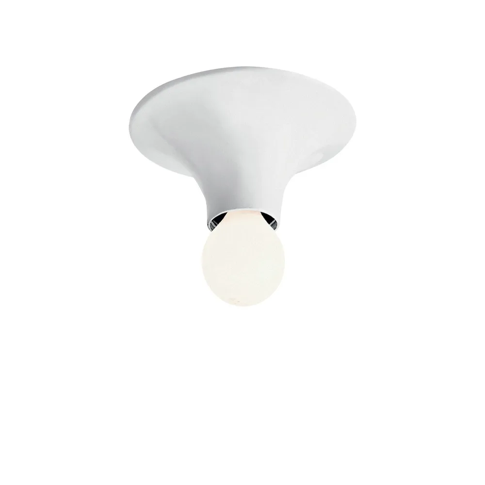 Teti vägglampa