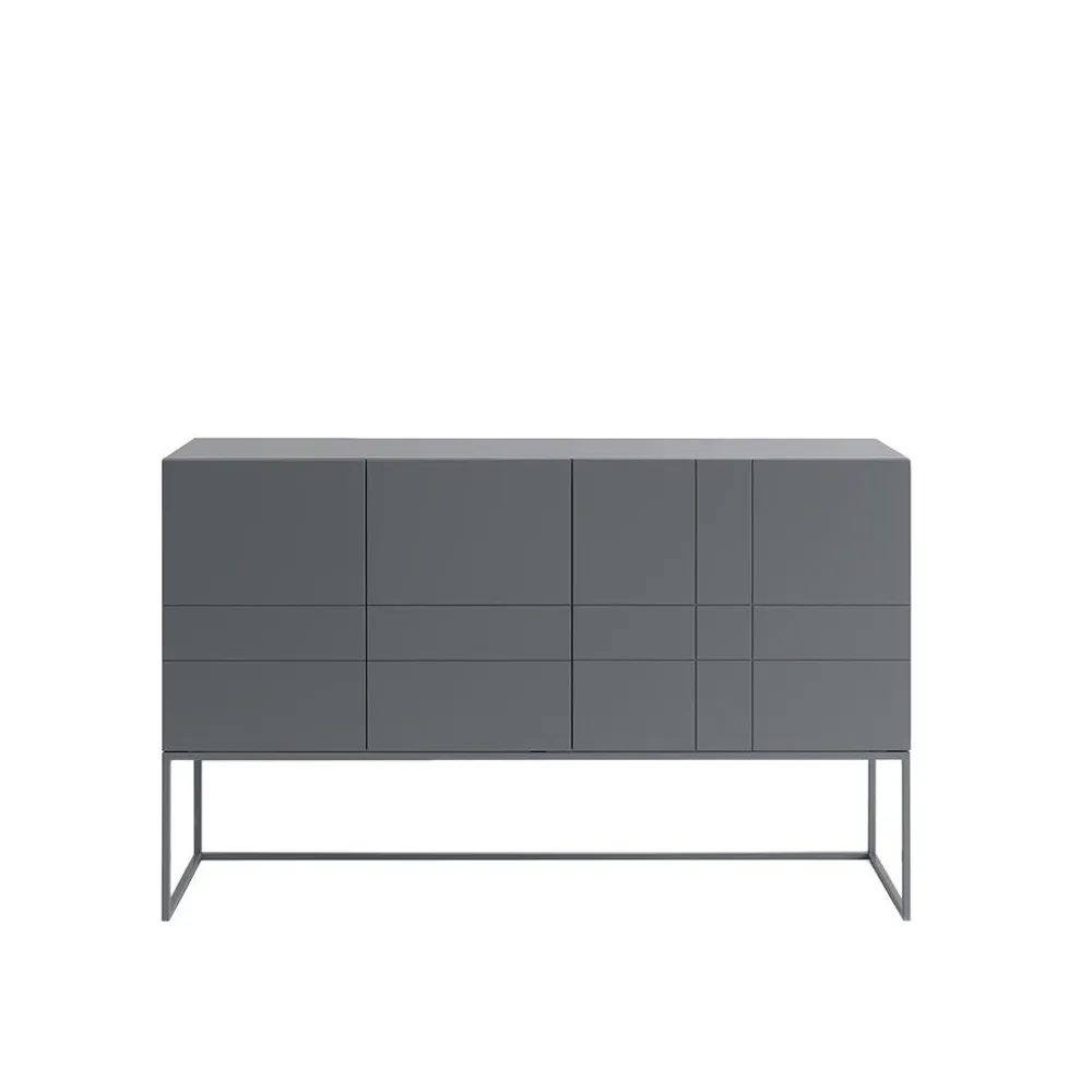 Kilt Light 137 sideboard, storm grey, 3 dörrar Asplund