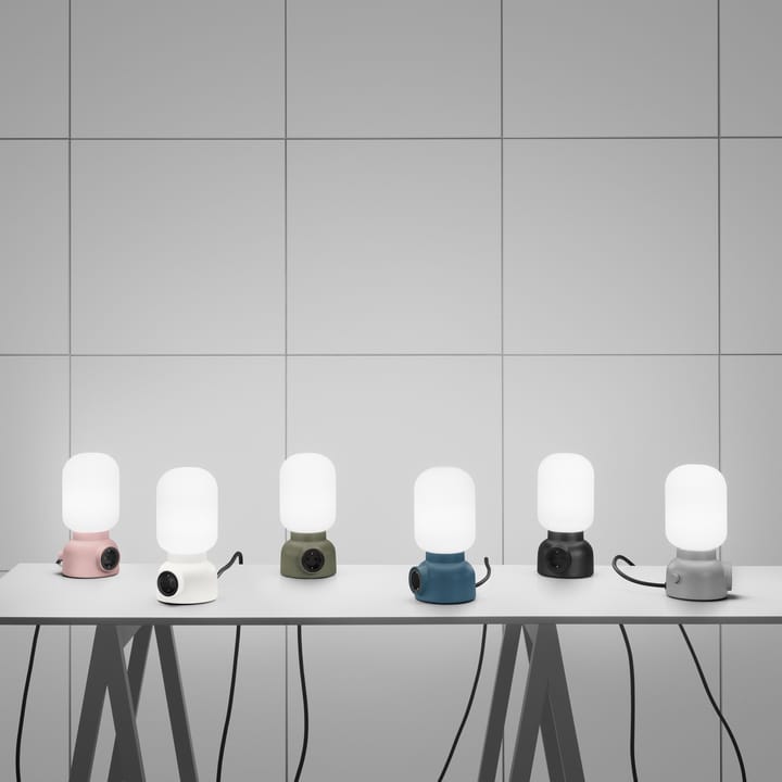 Plug Lamp bordslampa - puderrosa - Ateljé Lyktan