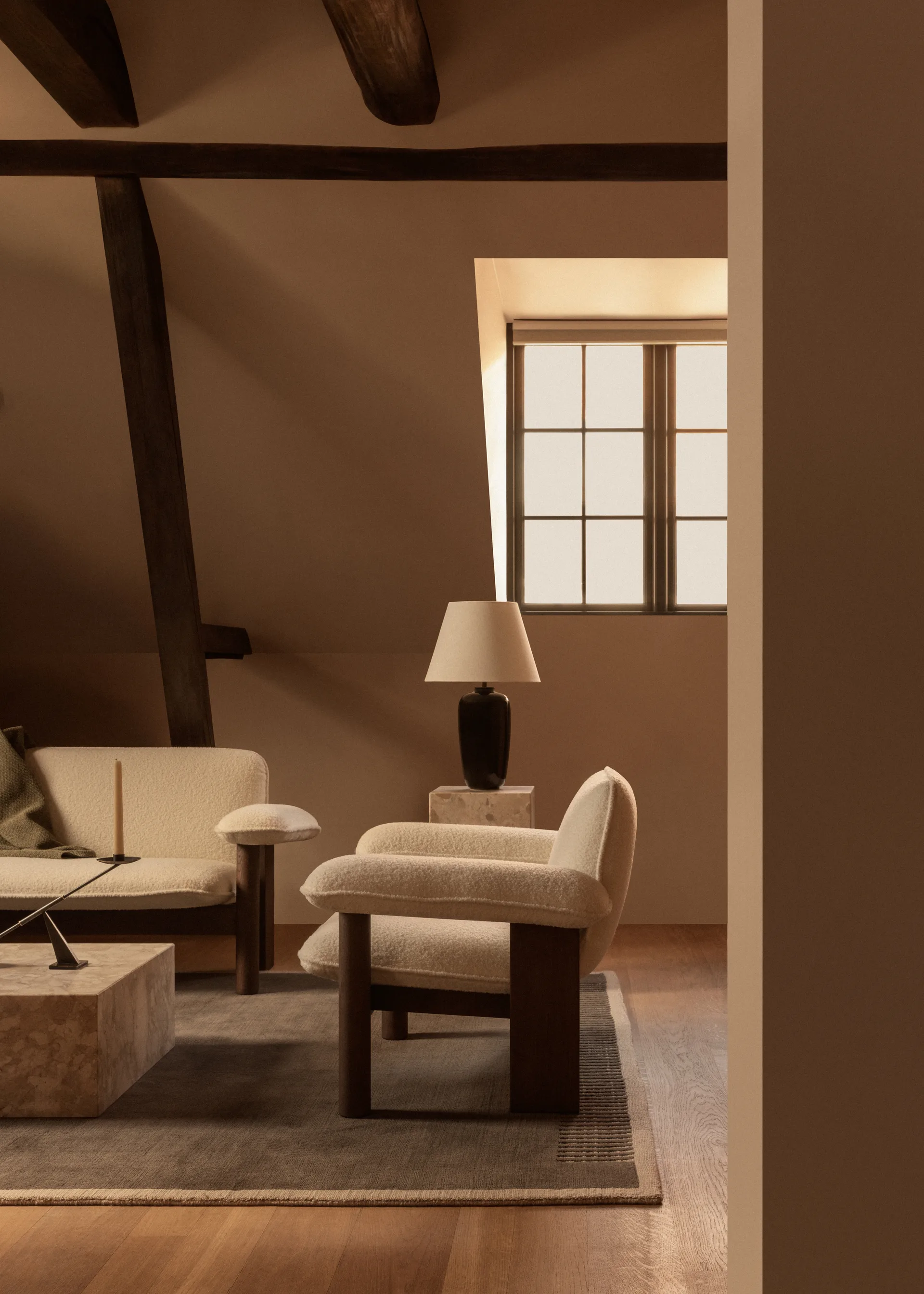 Brasilia fåtölj low back, Dark oak-Audo Bouclé 02 Audo Copenhagen