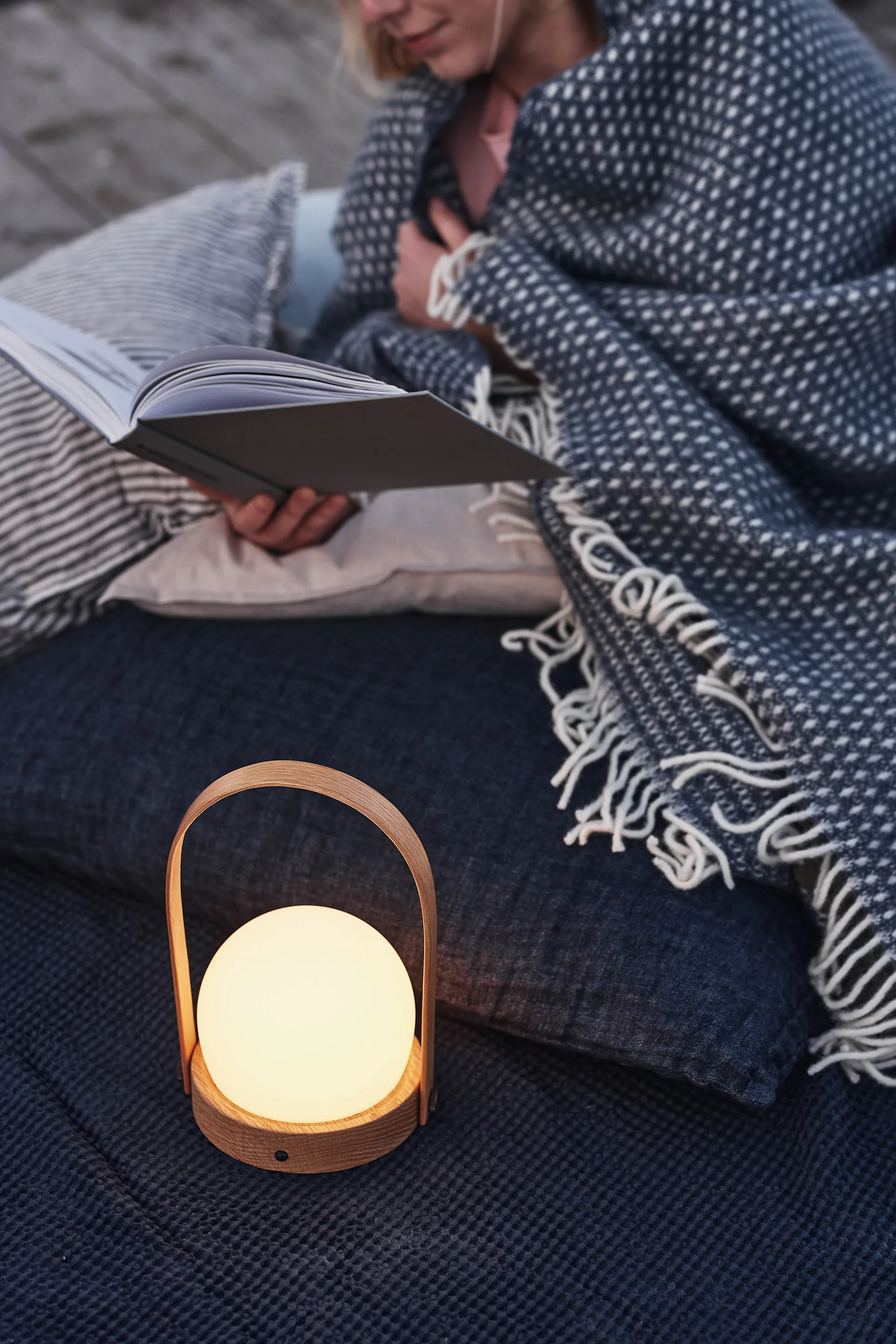 Carrie lampa Limited Edition, Natural oak Audo Copenhagen