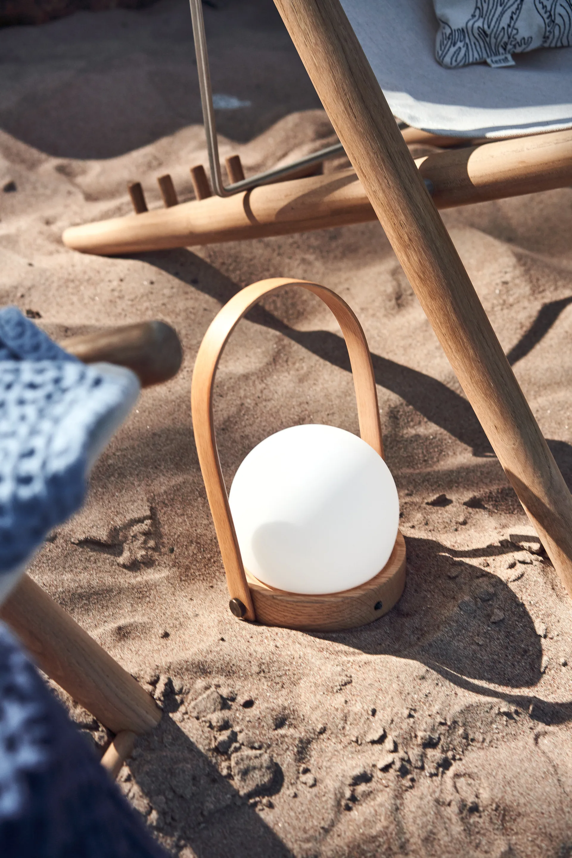 Carrie lampa Limited Edition, Natural oak Audo Copenhagen