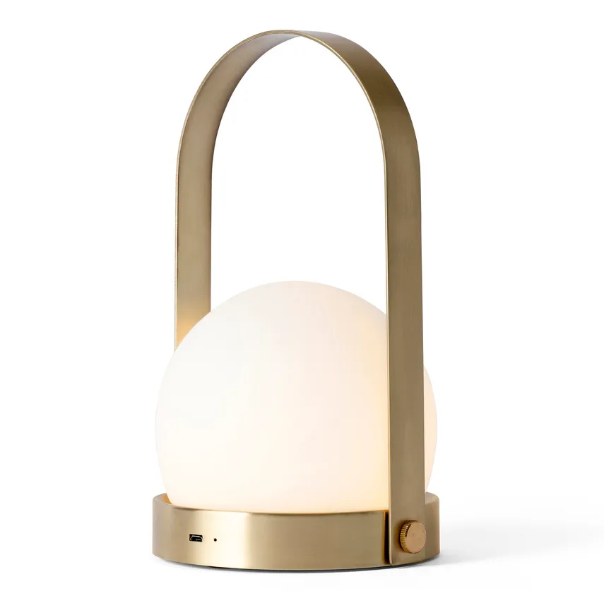 Carrie portabel bordslampa, borstad mässing Audo Copenhagen