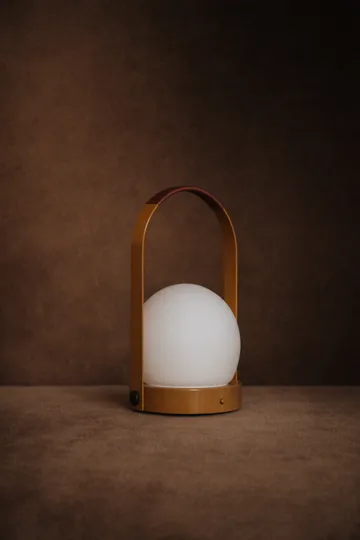 Carrie portabel bordslampa - Golden brown - Audo Copenhagen