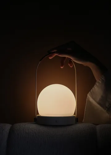 Carrie portabel bordslampa - Ivory - Audo Copenhagen