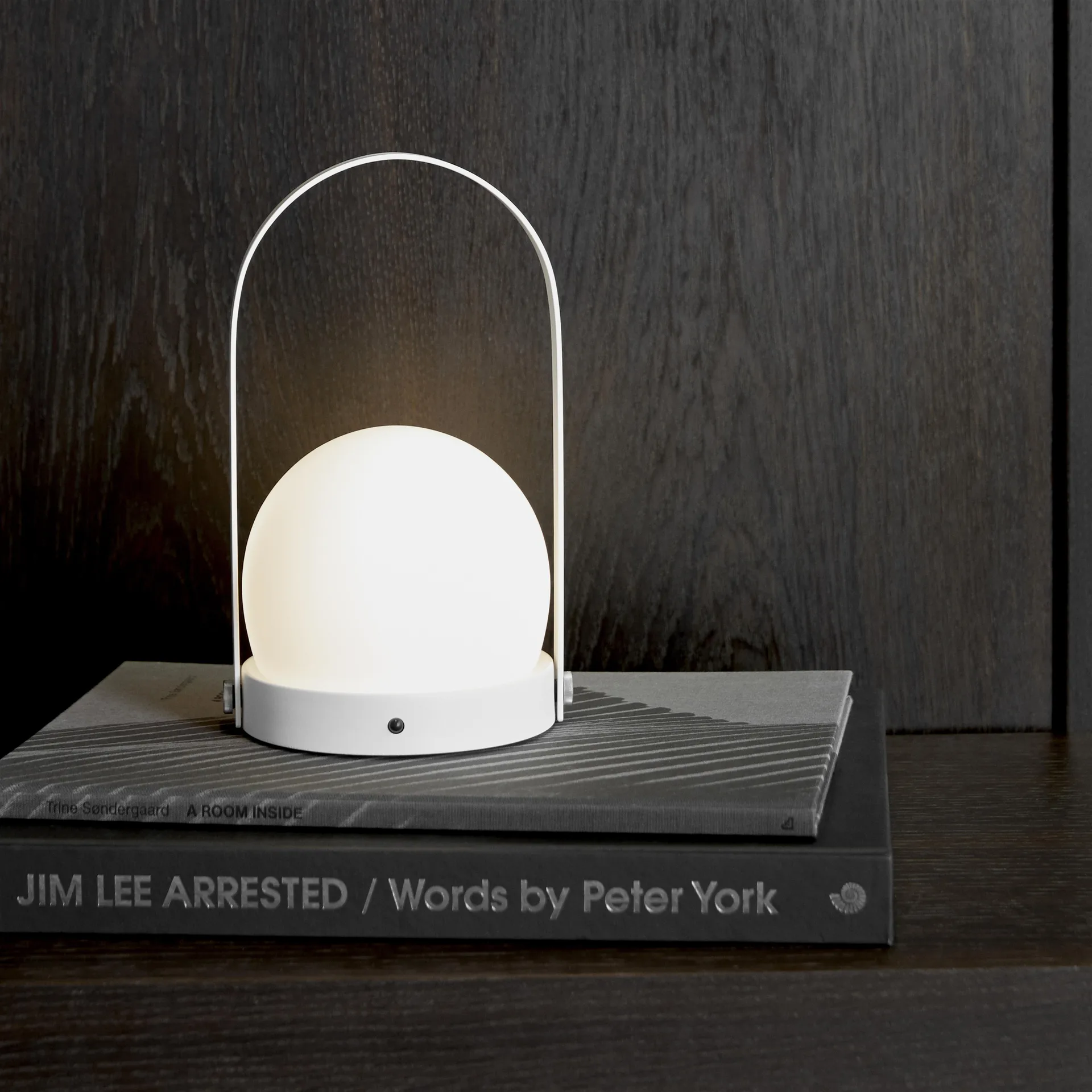 Carrie portable bordslampa, vit Audo Copenhagen