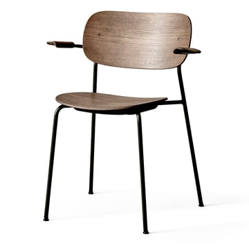 Co Chair matstol med armstöd - Mörkbetsad ek - Audo Copenhagen