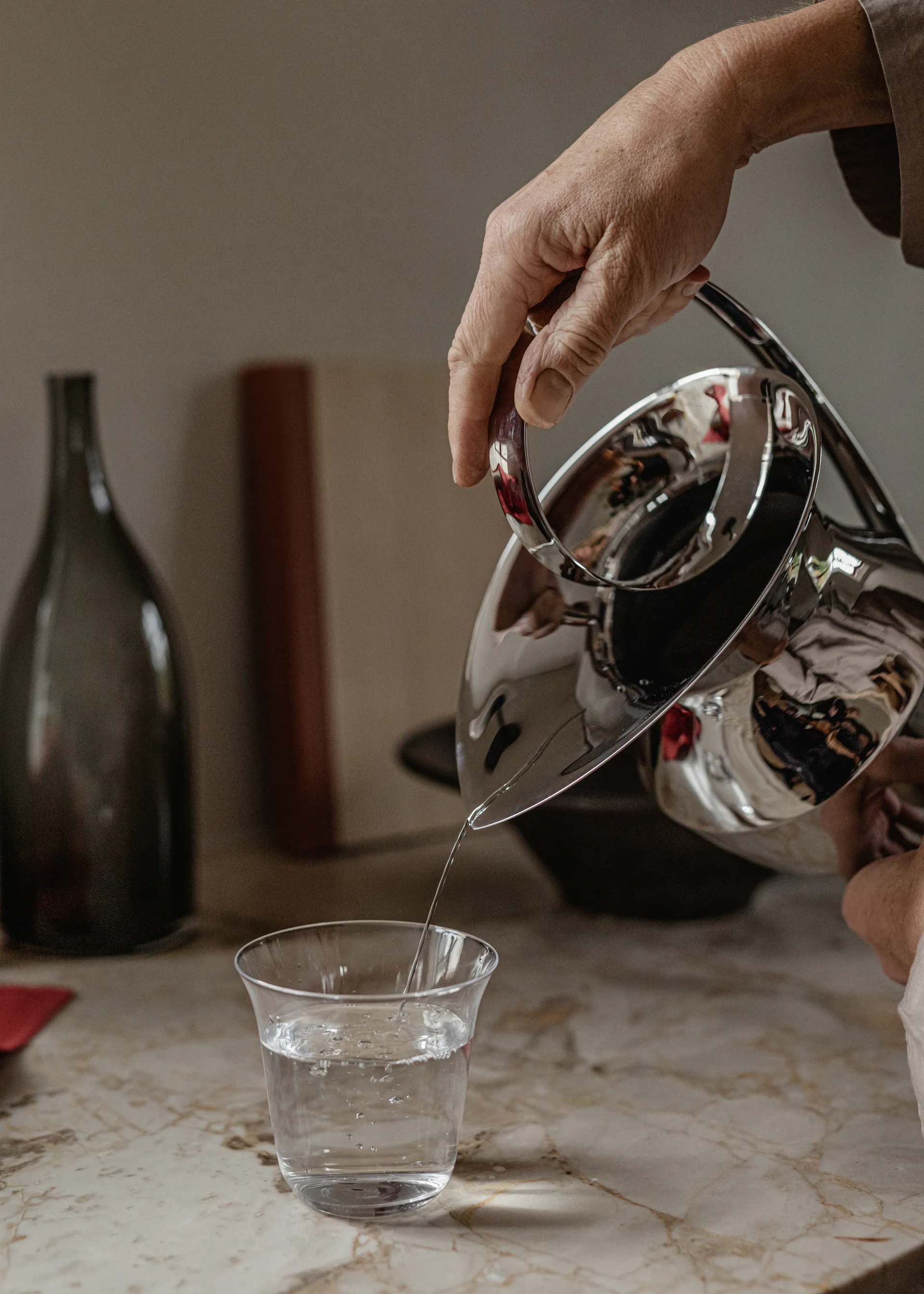 Etruscan kanna 33 cm, Rostfritt stål Audo Copenhagen