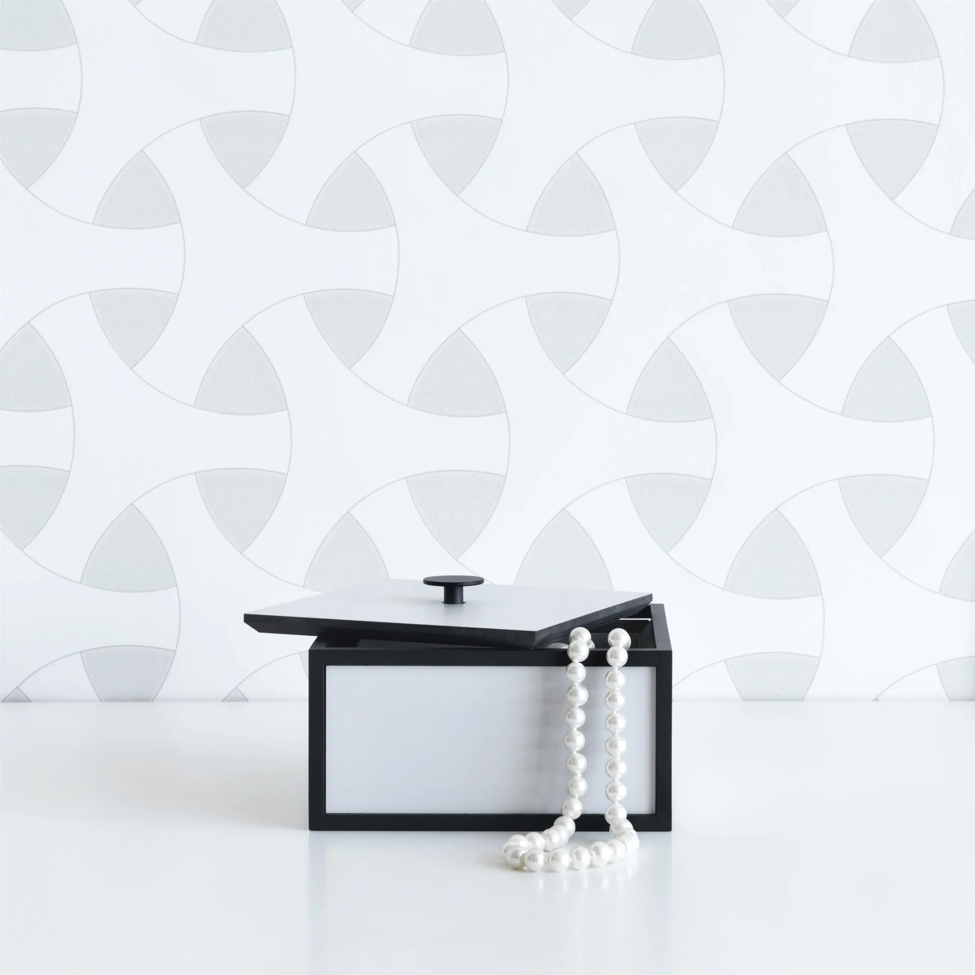 Frame 14 box med lock, Ljusgrå Audo Copenhagen