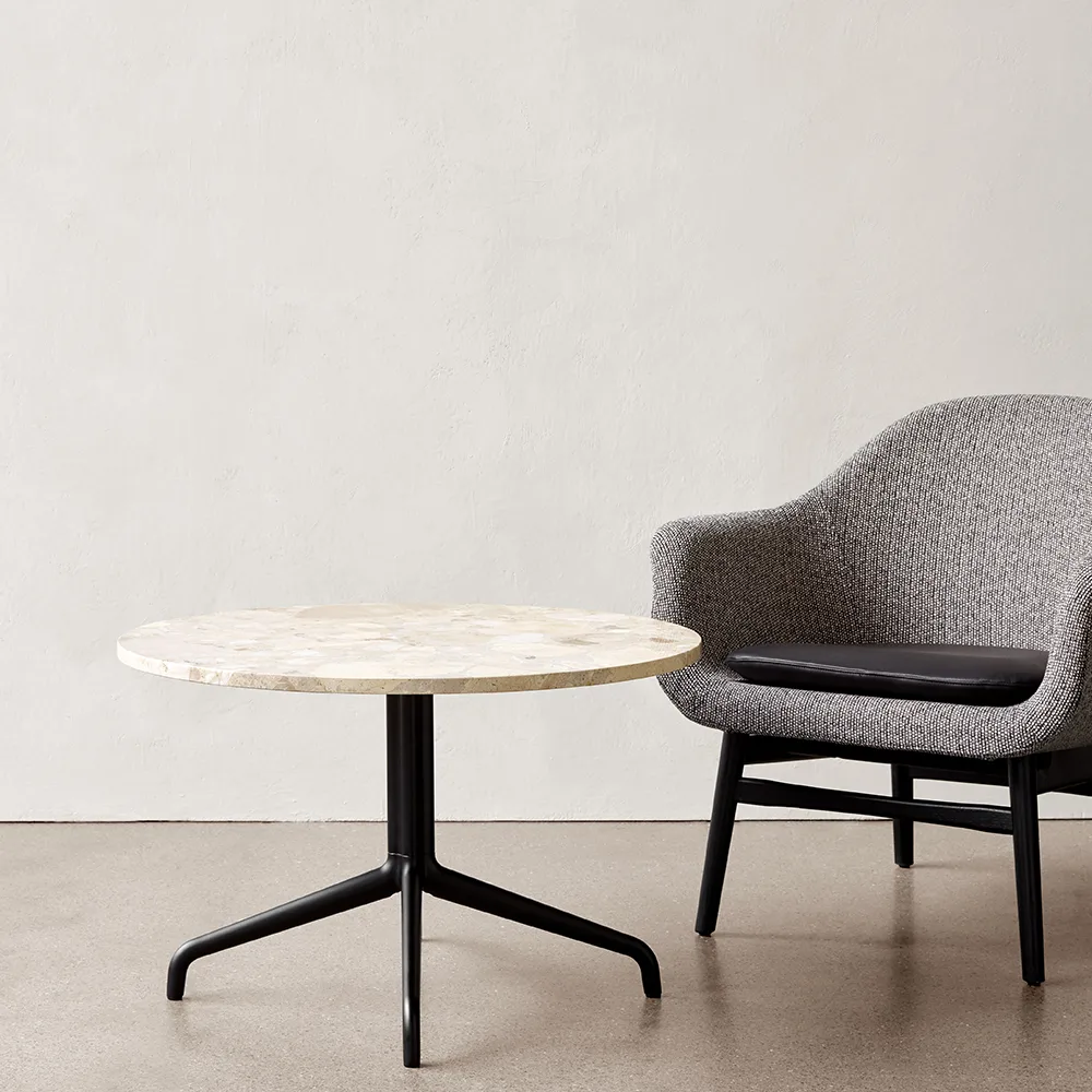 Harbour Column loungebord, Marble off white-svart stålstativ Audo Copenhagen