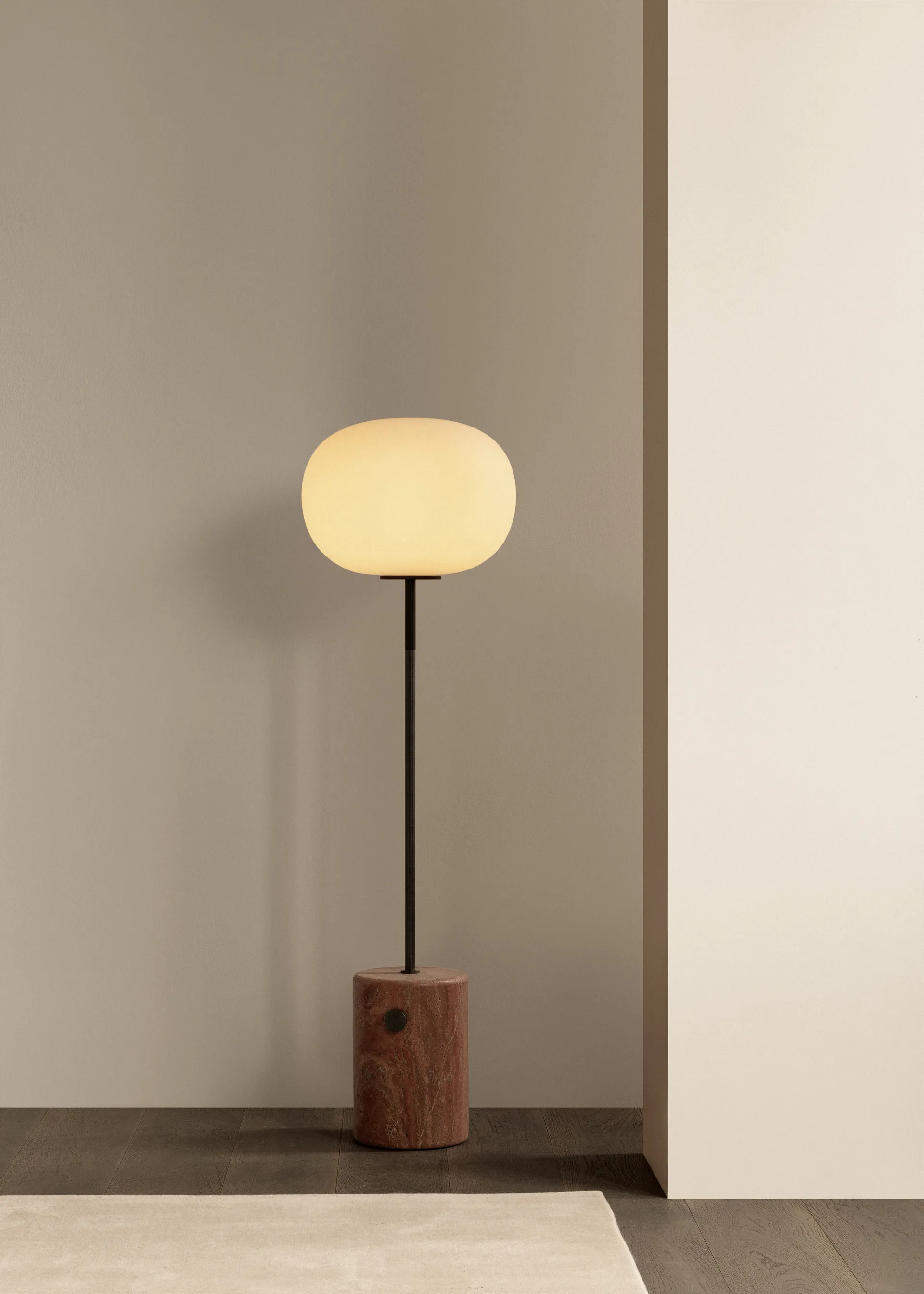 JWDA golvlampa, Bronzed brass Audo Copenhagen