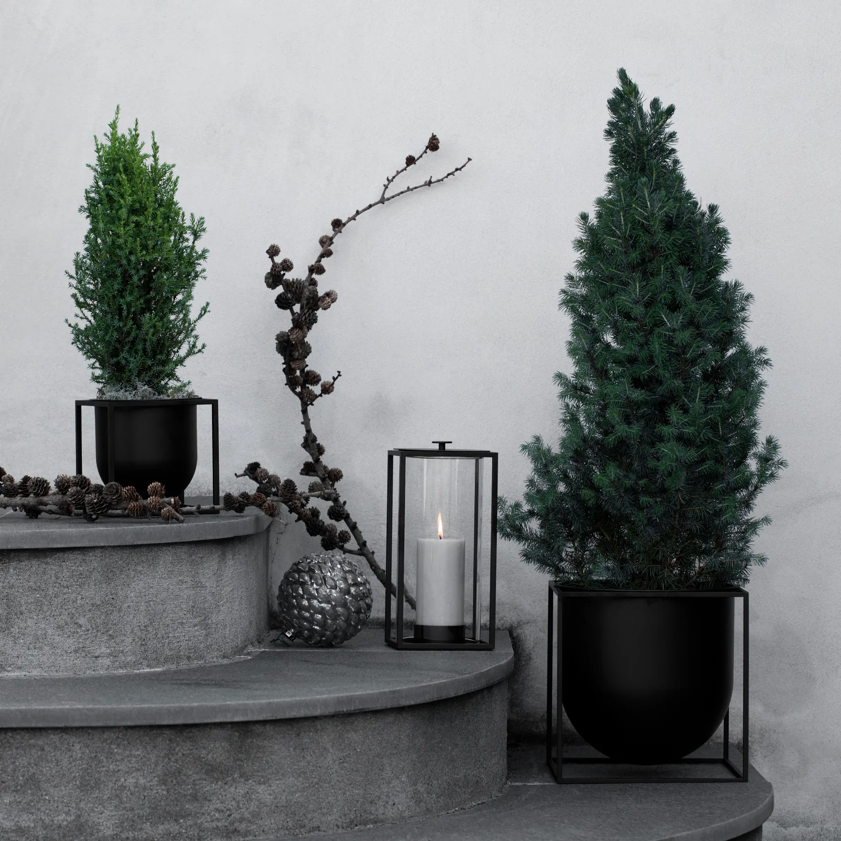 Light'In ljuslykta mellan, Svart Audo Copenhagen