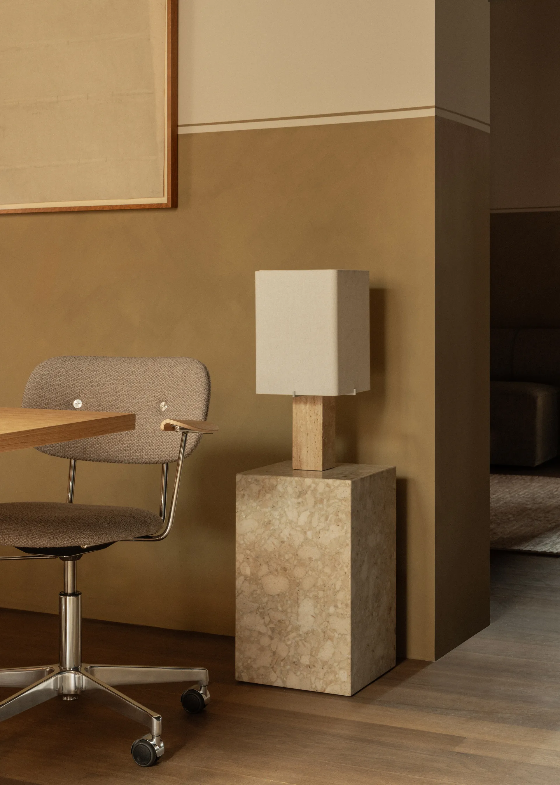 Nonna bordslampa 49 cm, Travertine-sand Audo Copenhagen
