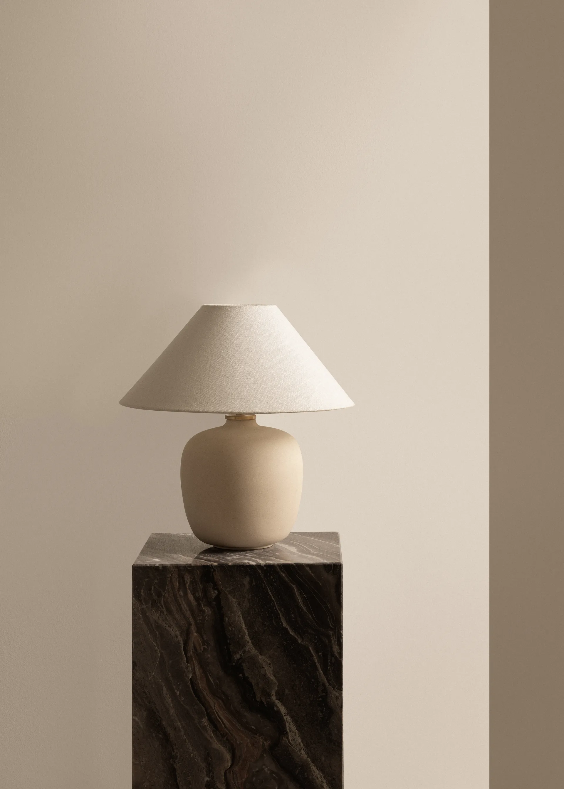 Plinth soffbord, Grey galaxy, cube Audo Copenhagen