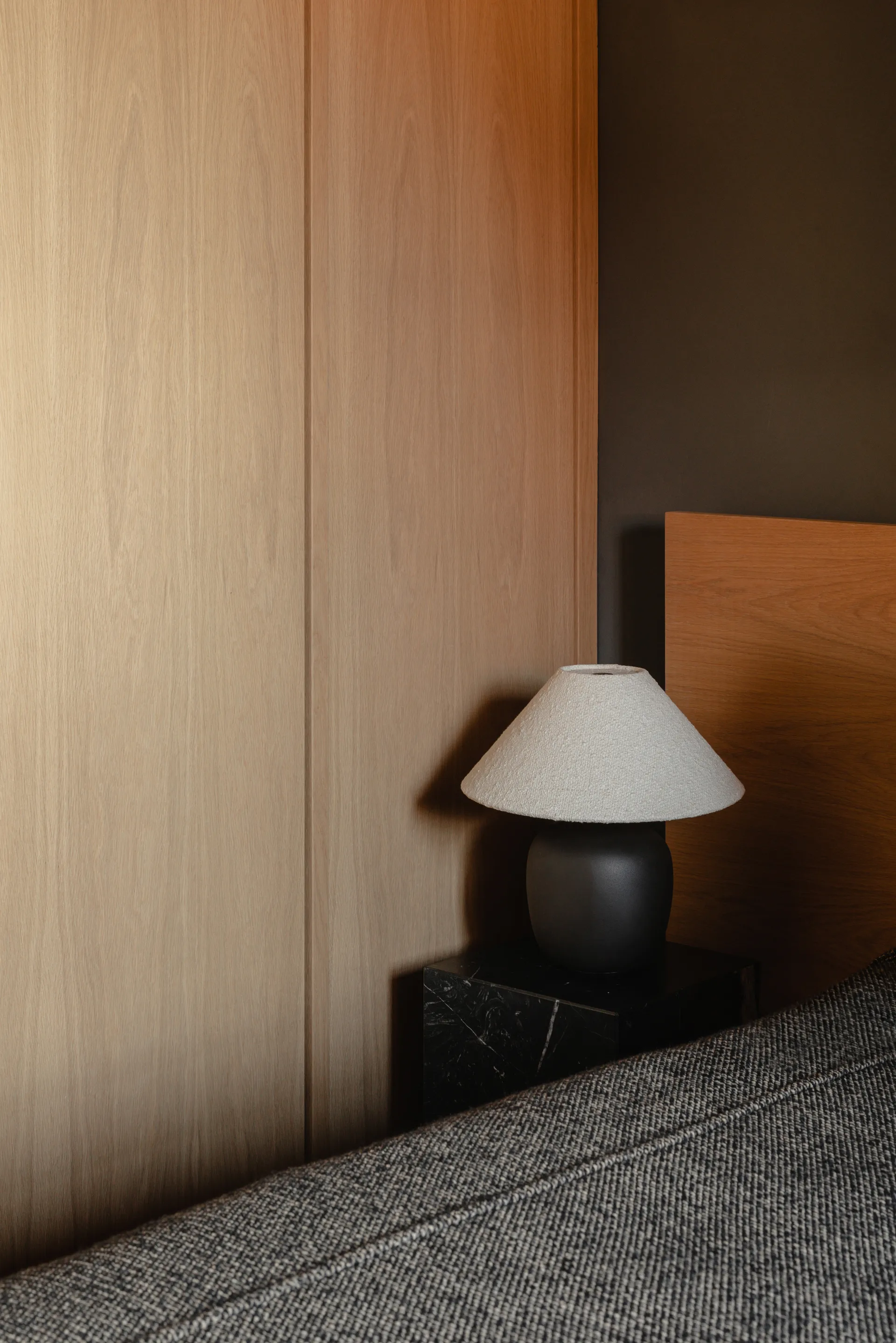 Torso bordslampa 37 cm Limited Edition, Oceano-Snow Audo Copenhagen