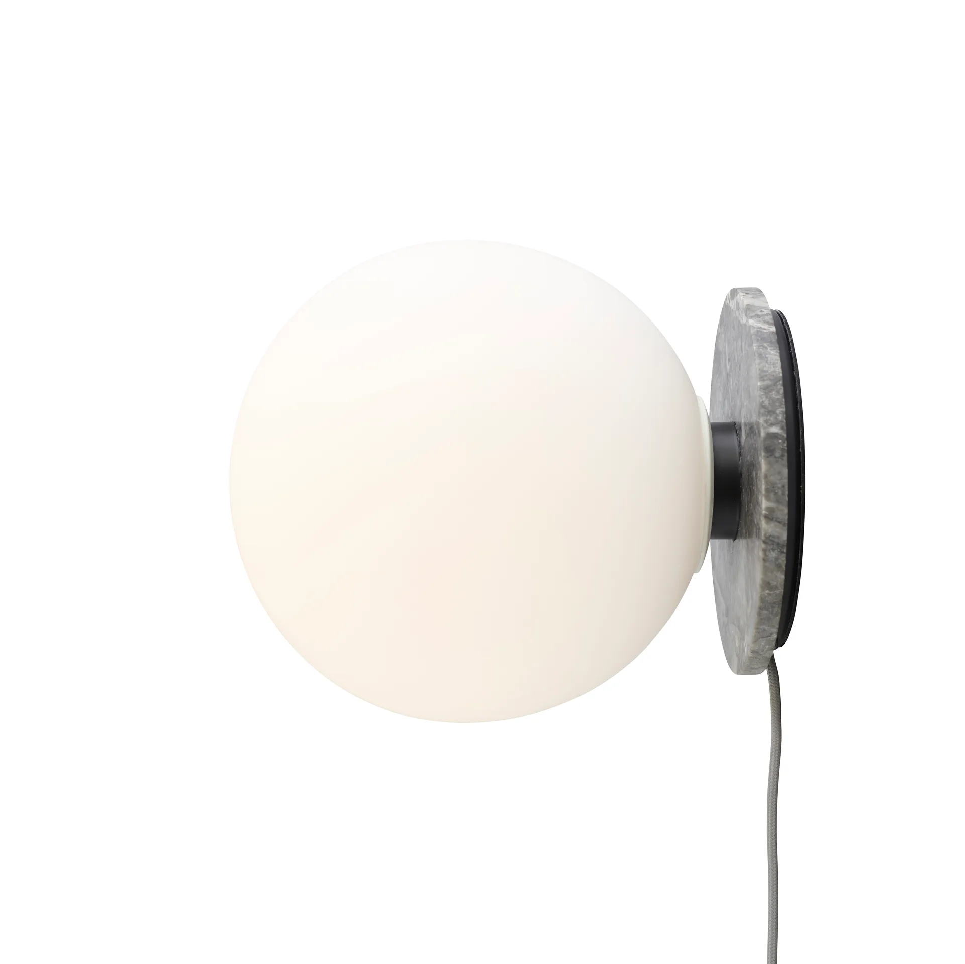 TR bords- & vägglampa marmor, Matt opalglas Audo Copenhagen
