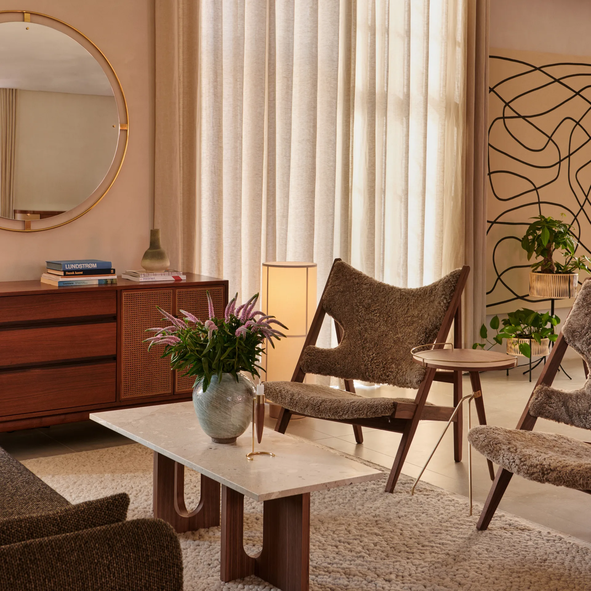 Umanoff sidobord valnöt-polerad mässing, 60 cm Audo Copenhagen